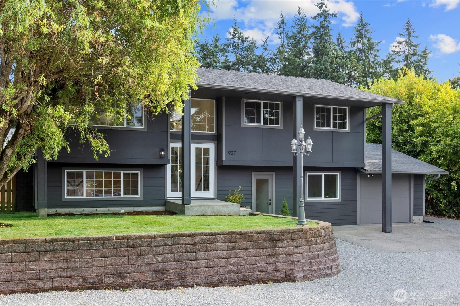 927 S 304th Street