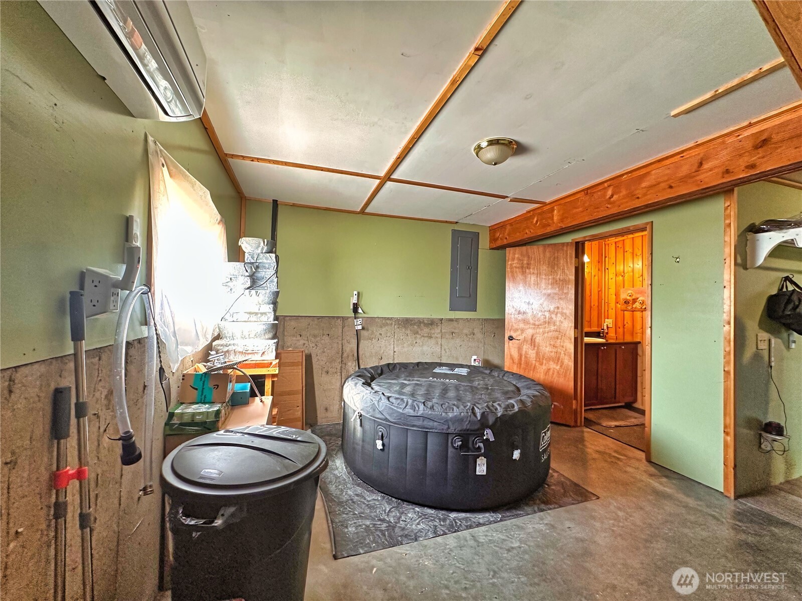 76 B Westlake Road