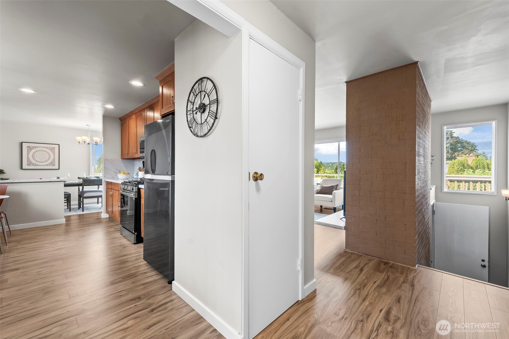 1014 S 234th Place
