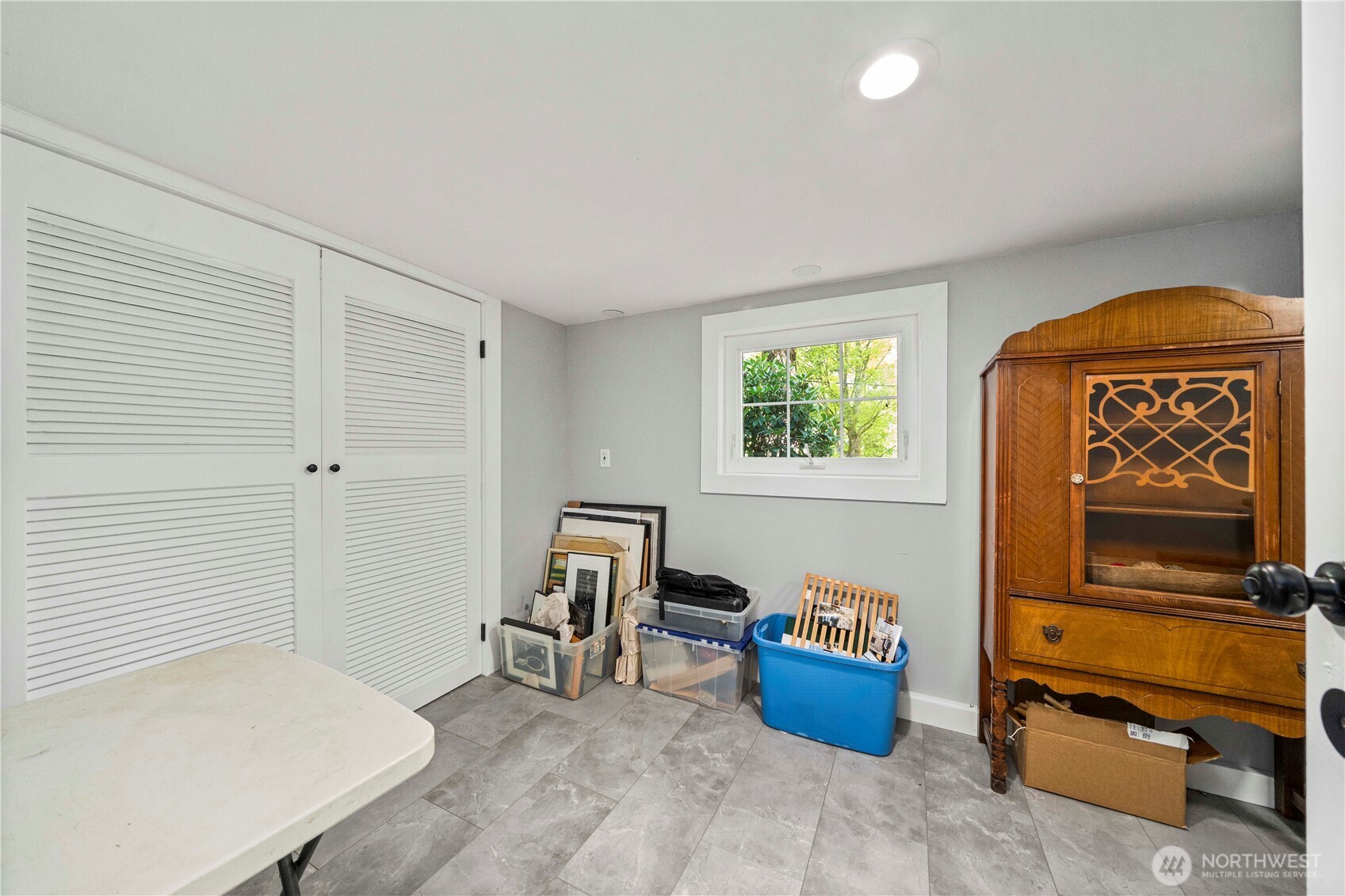 415 Maple Park Avenue SE