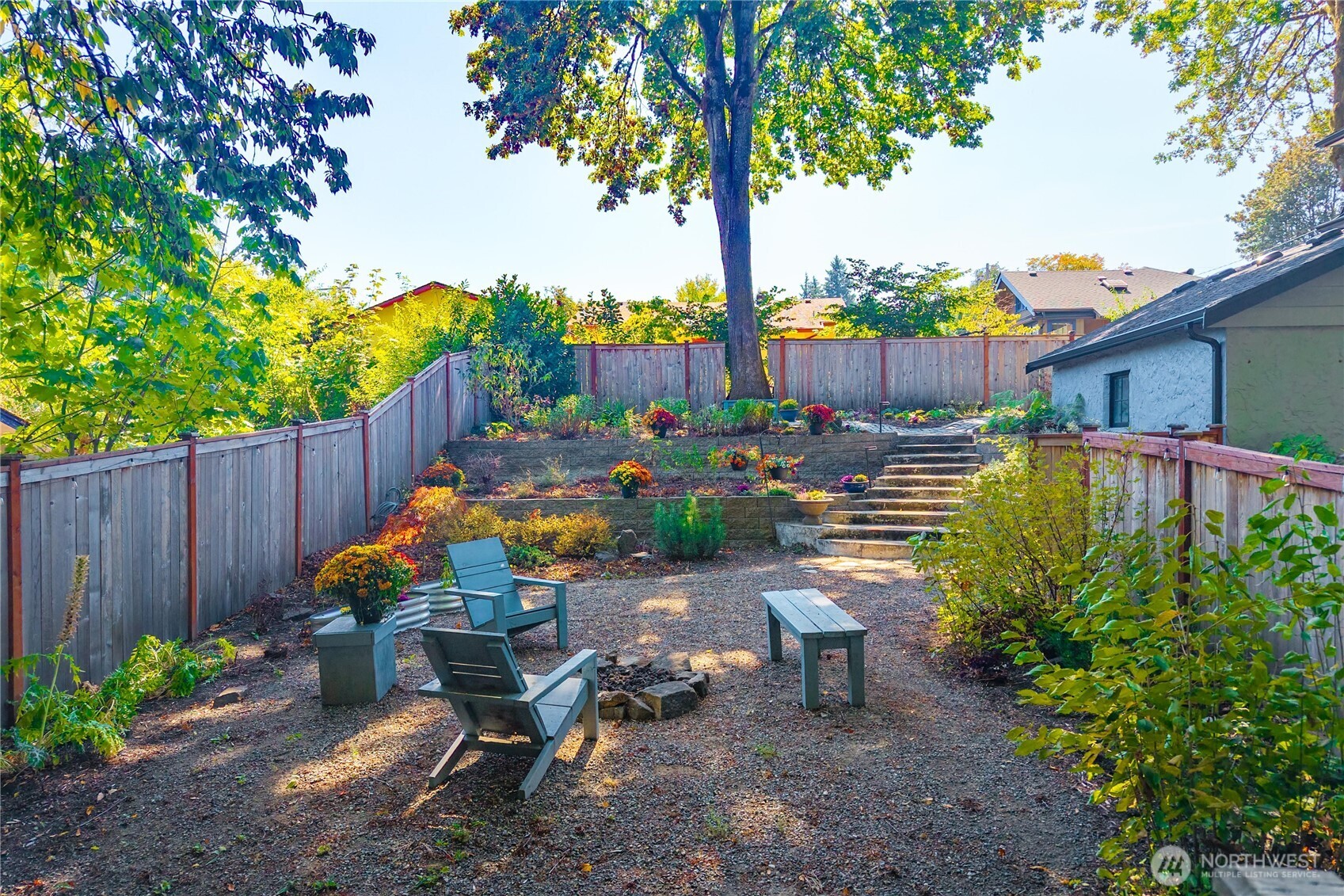 415 Maple Park Avenue SE