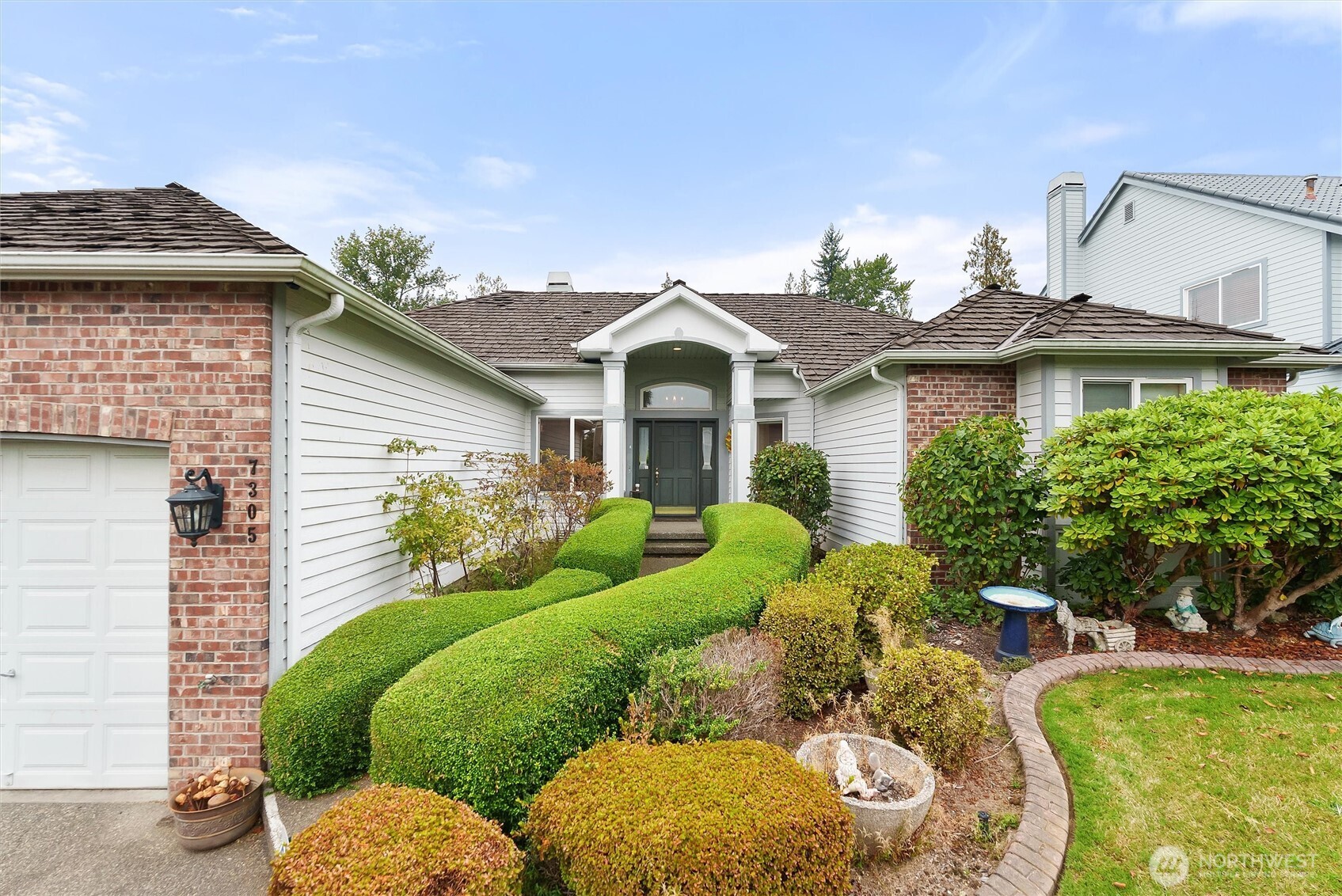 7305 W Country Club Drive