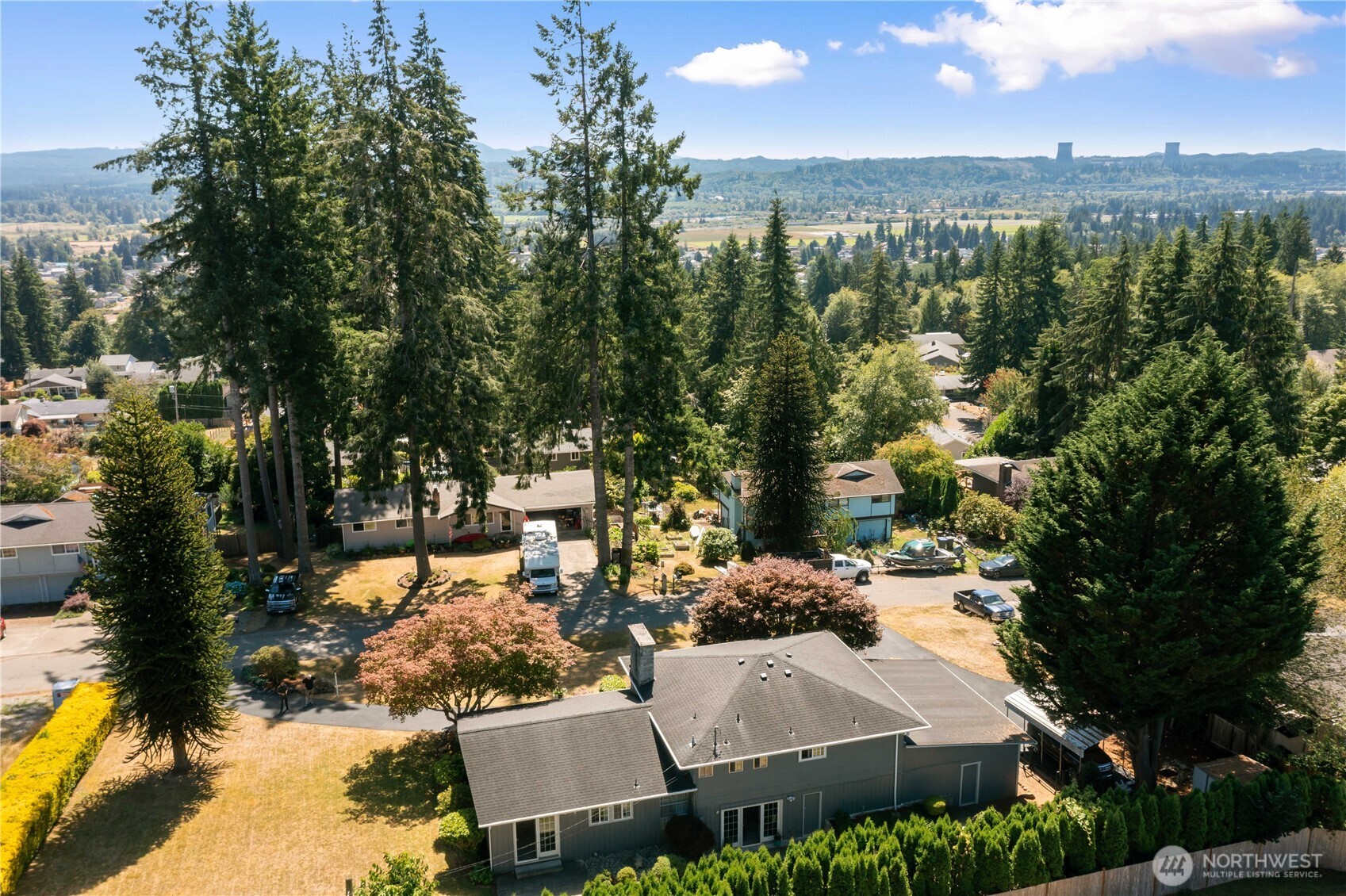 121 Hillcrest Drive
