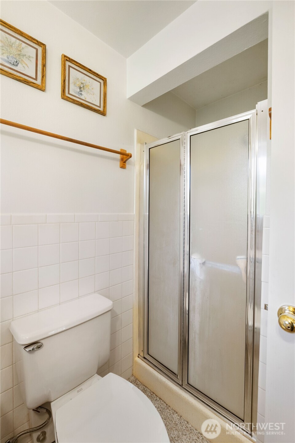 121 Hillcrest Drive