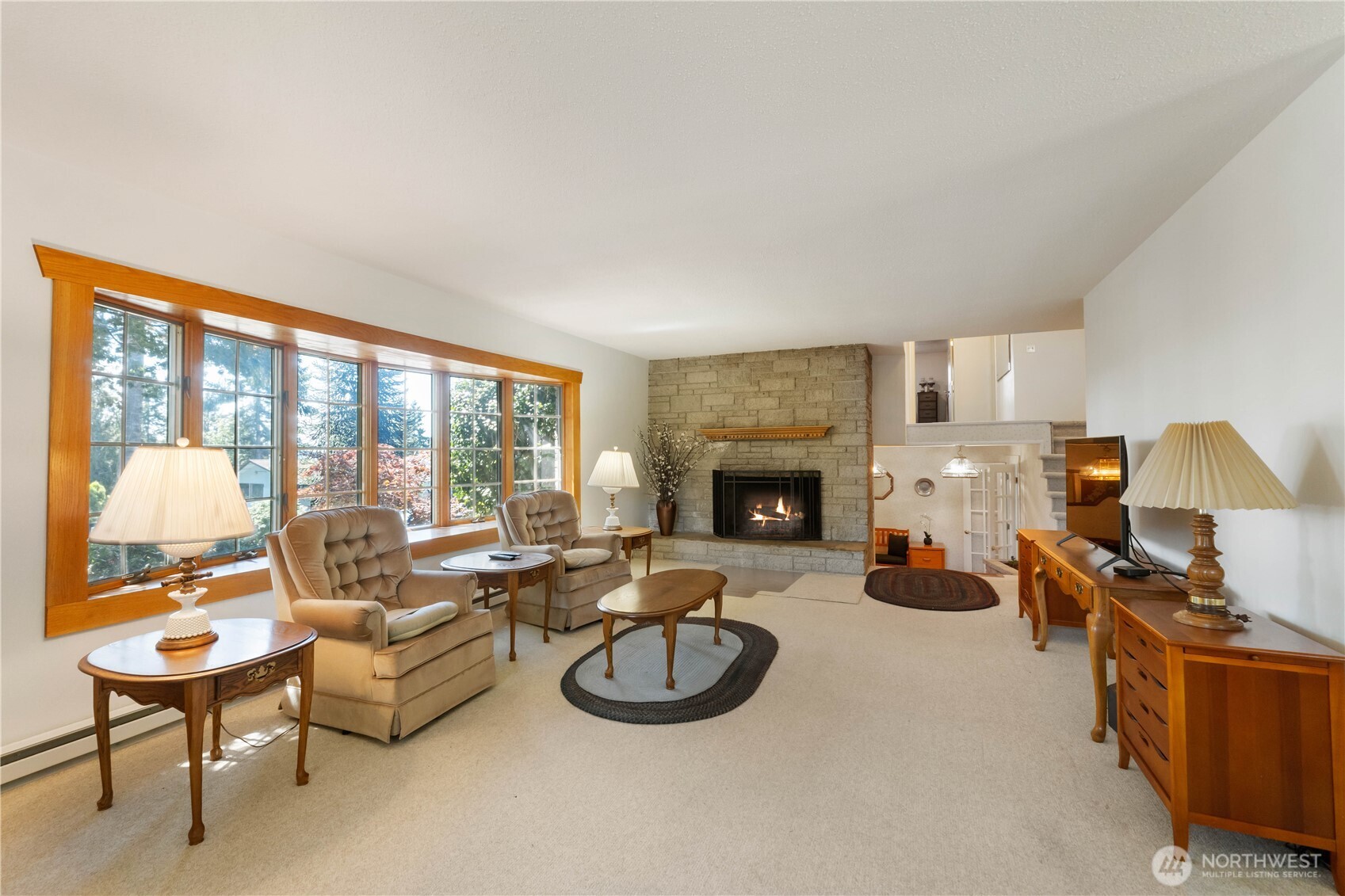 121 Hillcrest Drive