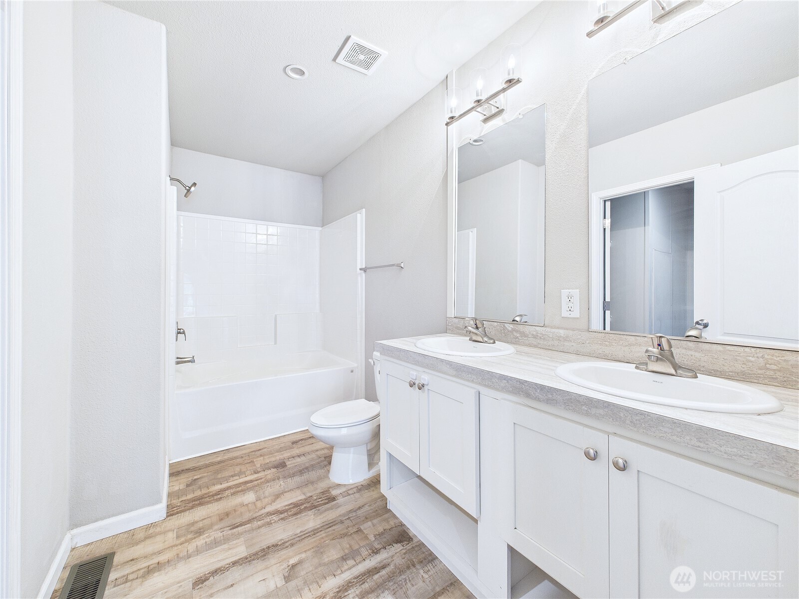 19233 25th Place SE