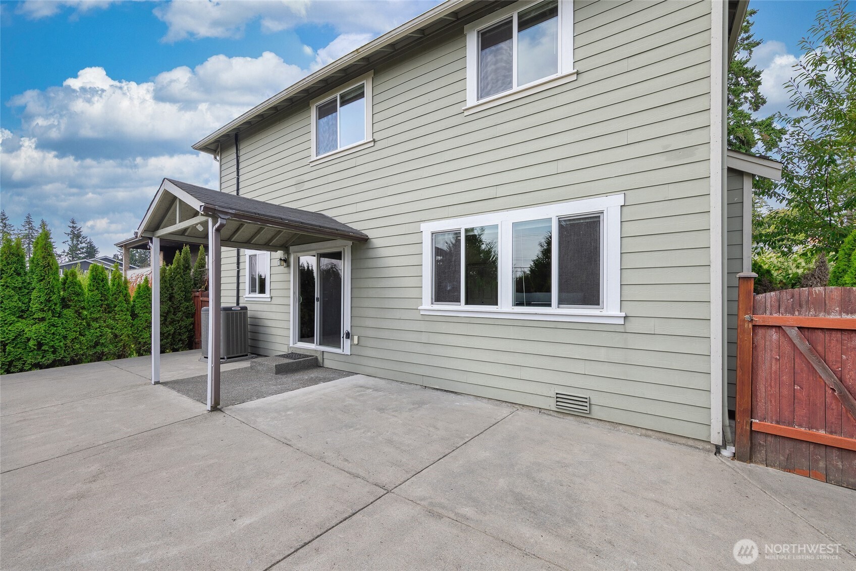18906 36th Avenue W