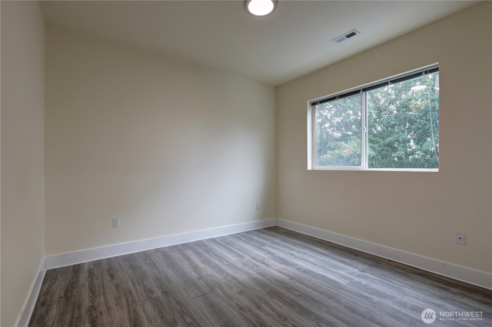129 elise Ct