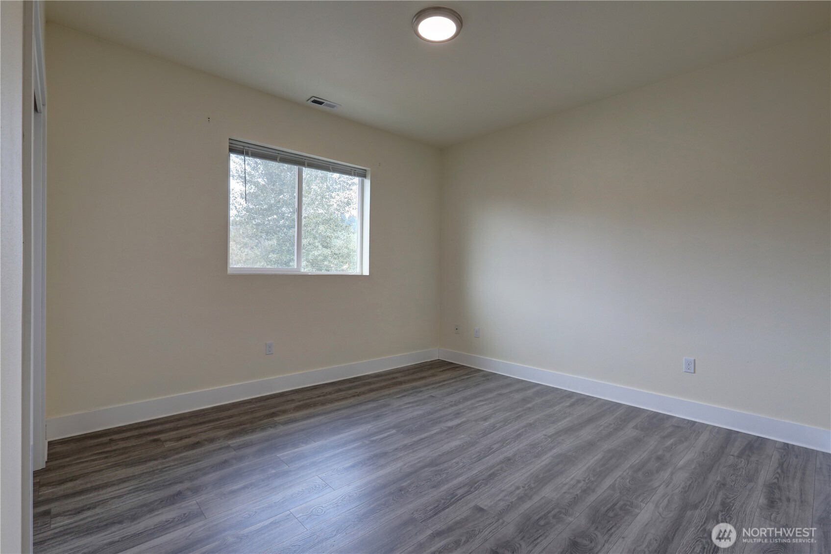 129 elise Ct