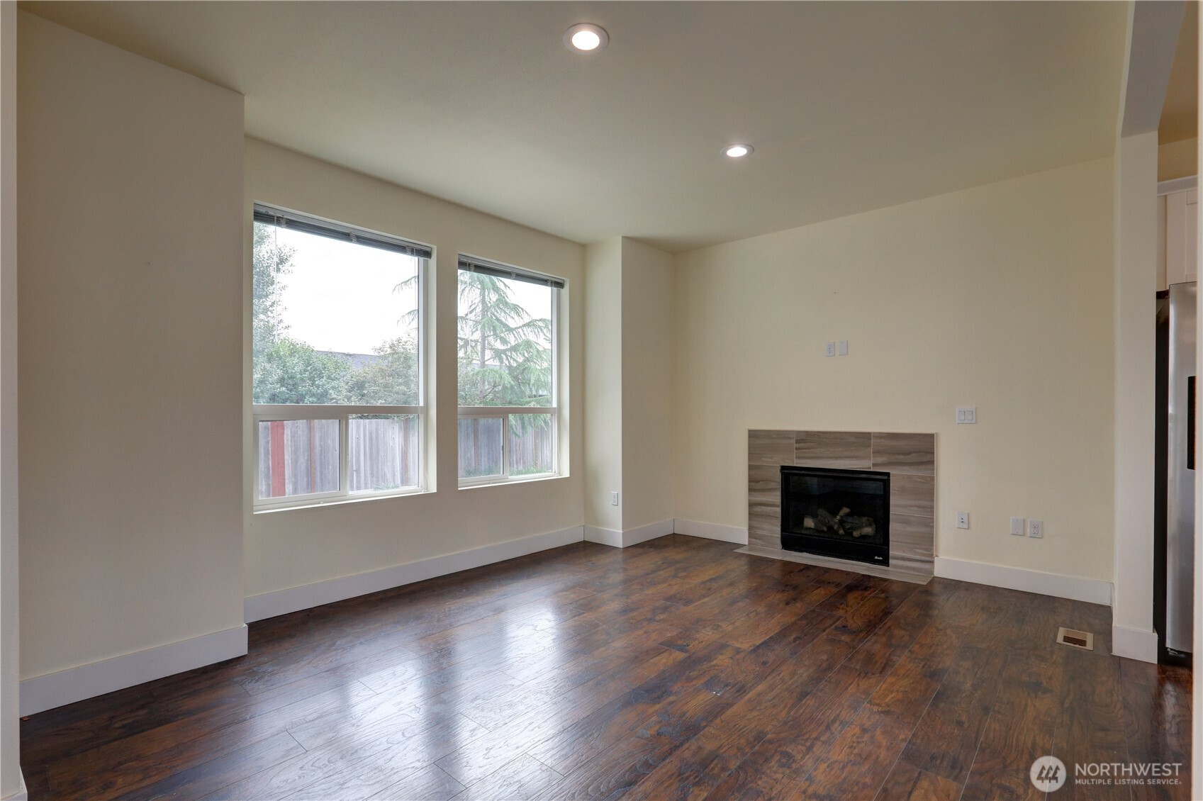 129 elise Ct