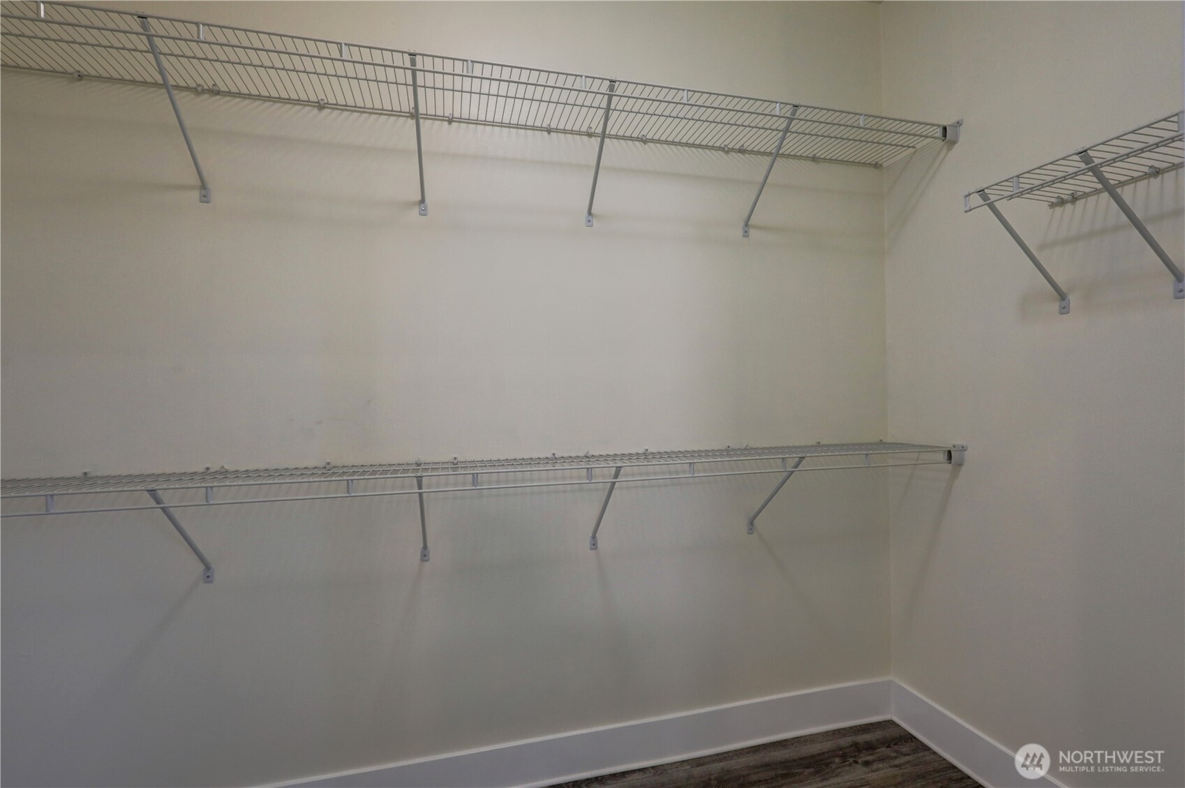 129 elise Ct