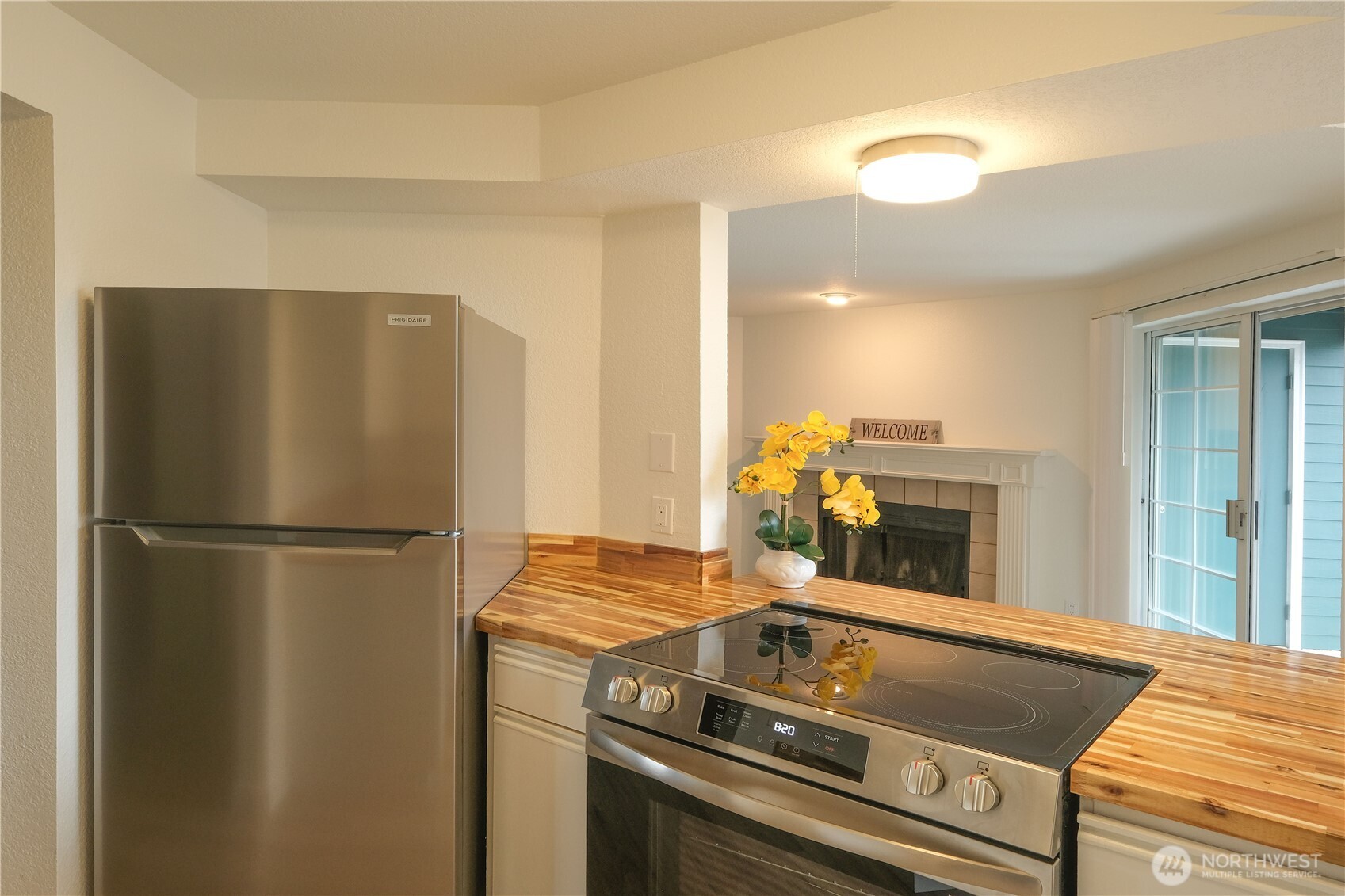 16419 Spruce Way Unit: A2