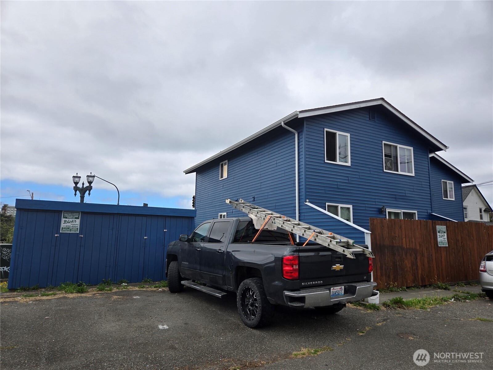 1413 E Marine View Drive