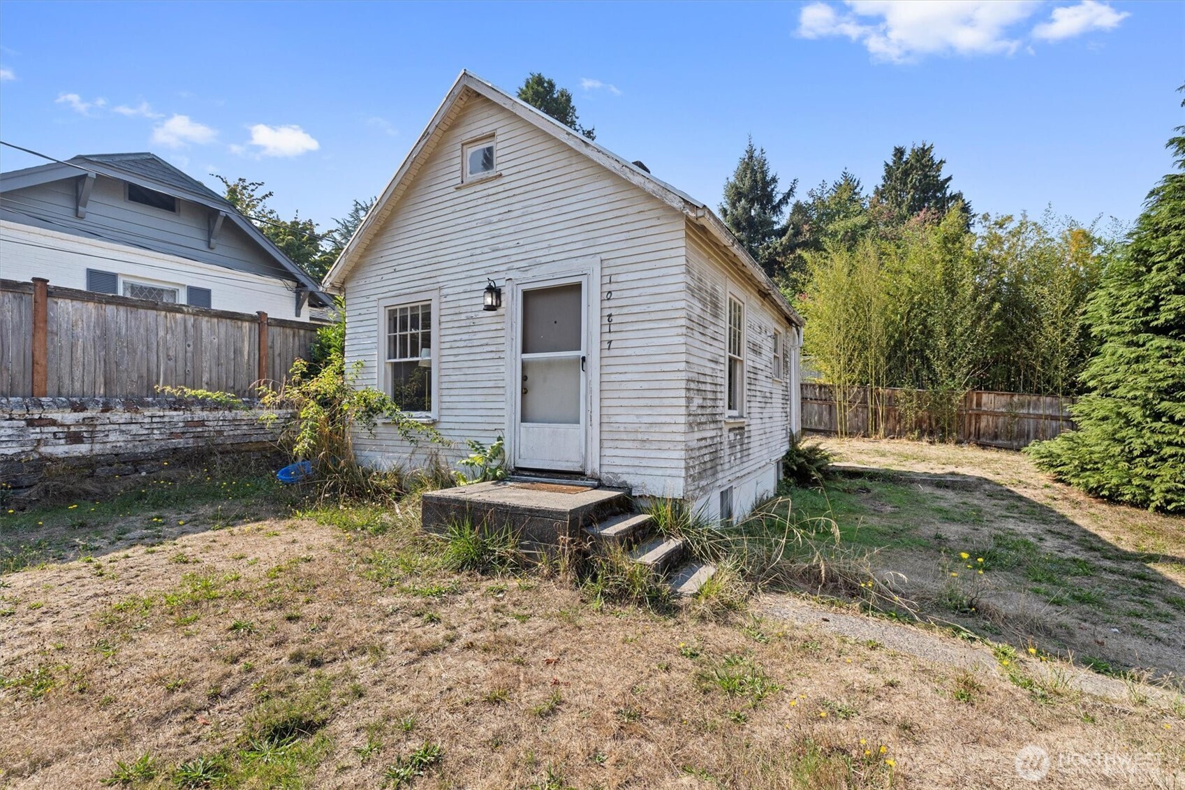 10217 12th Avenue NE
