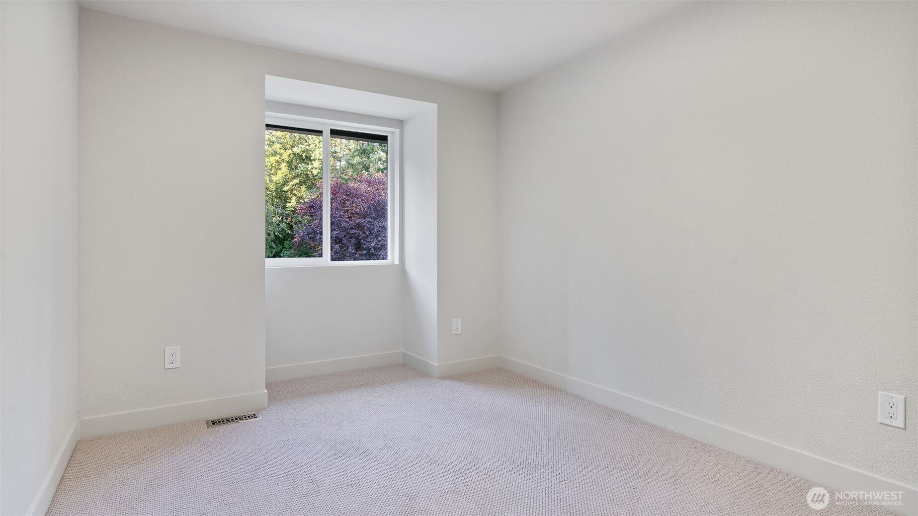 20713 NE 44th Street