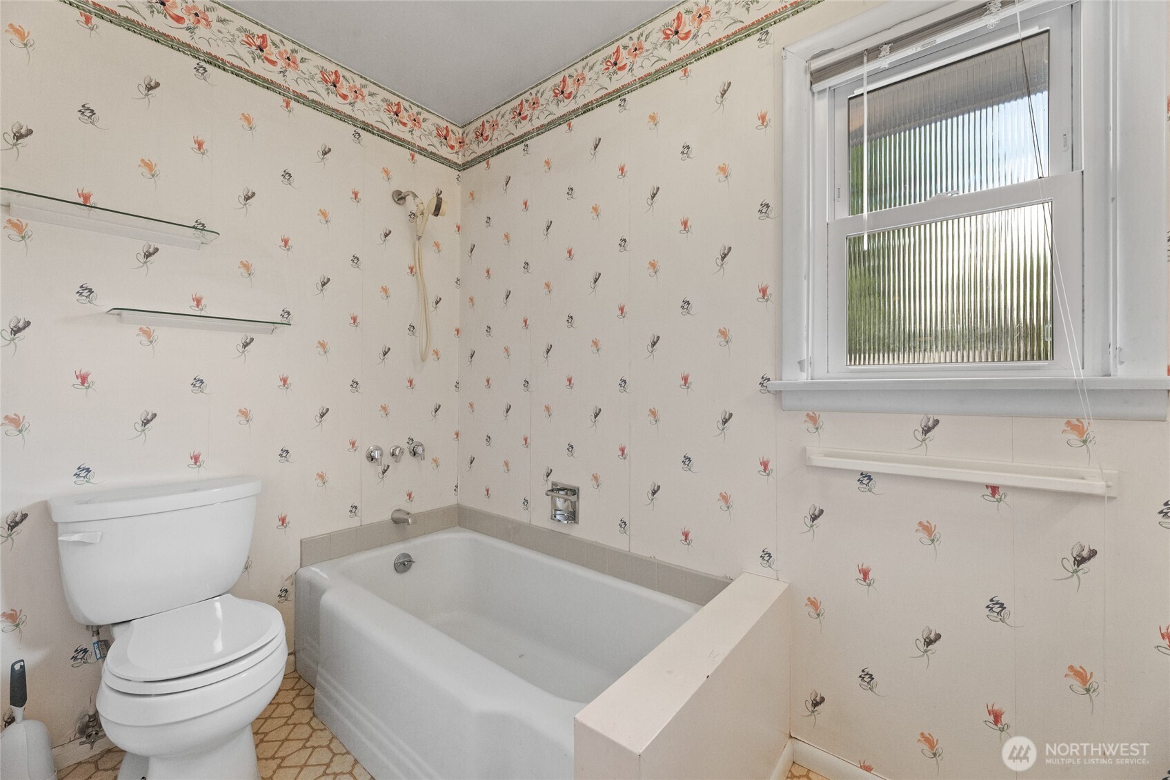 8520 32nd Street W