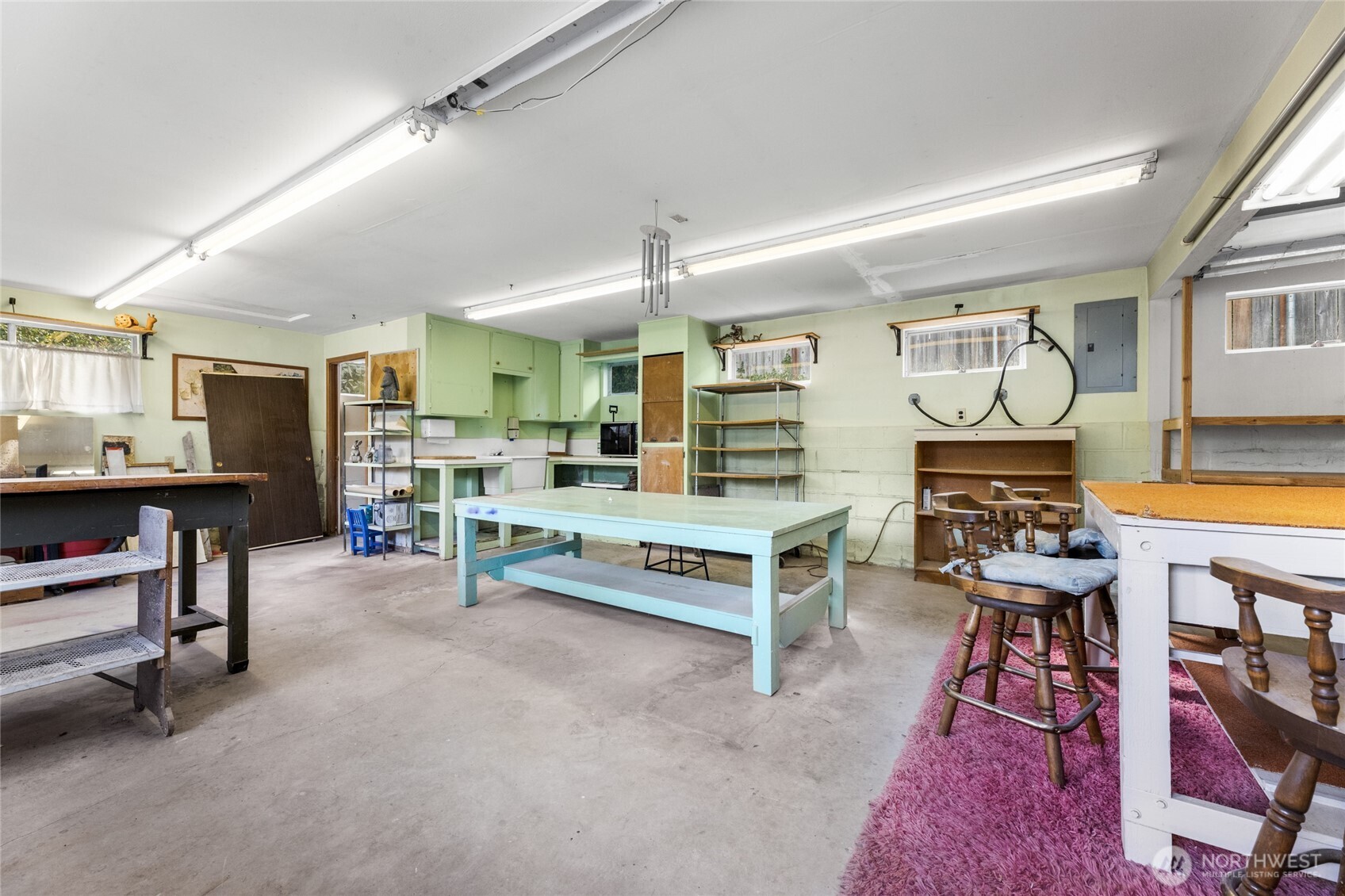 8520 32nd Street W