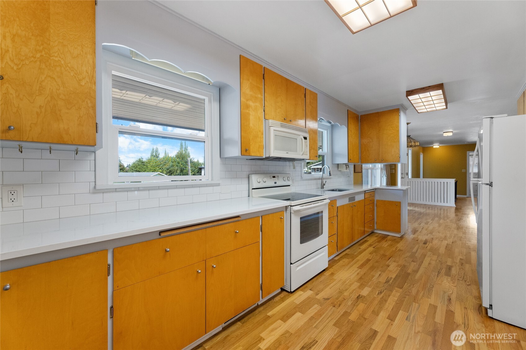 8520 32nd Street W