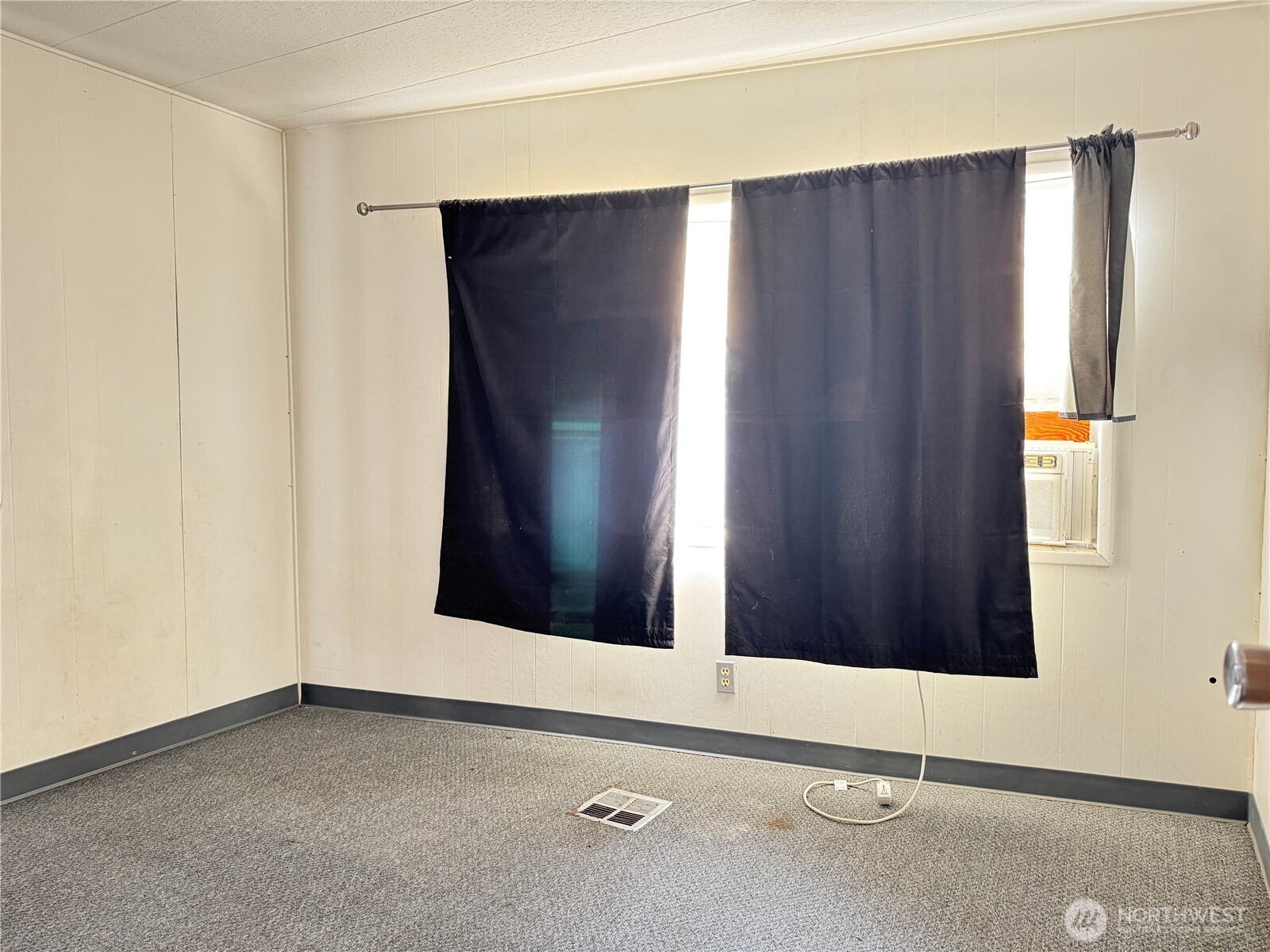 6607 52nd Avenue Ct W Unit: 4