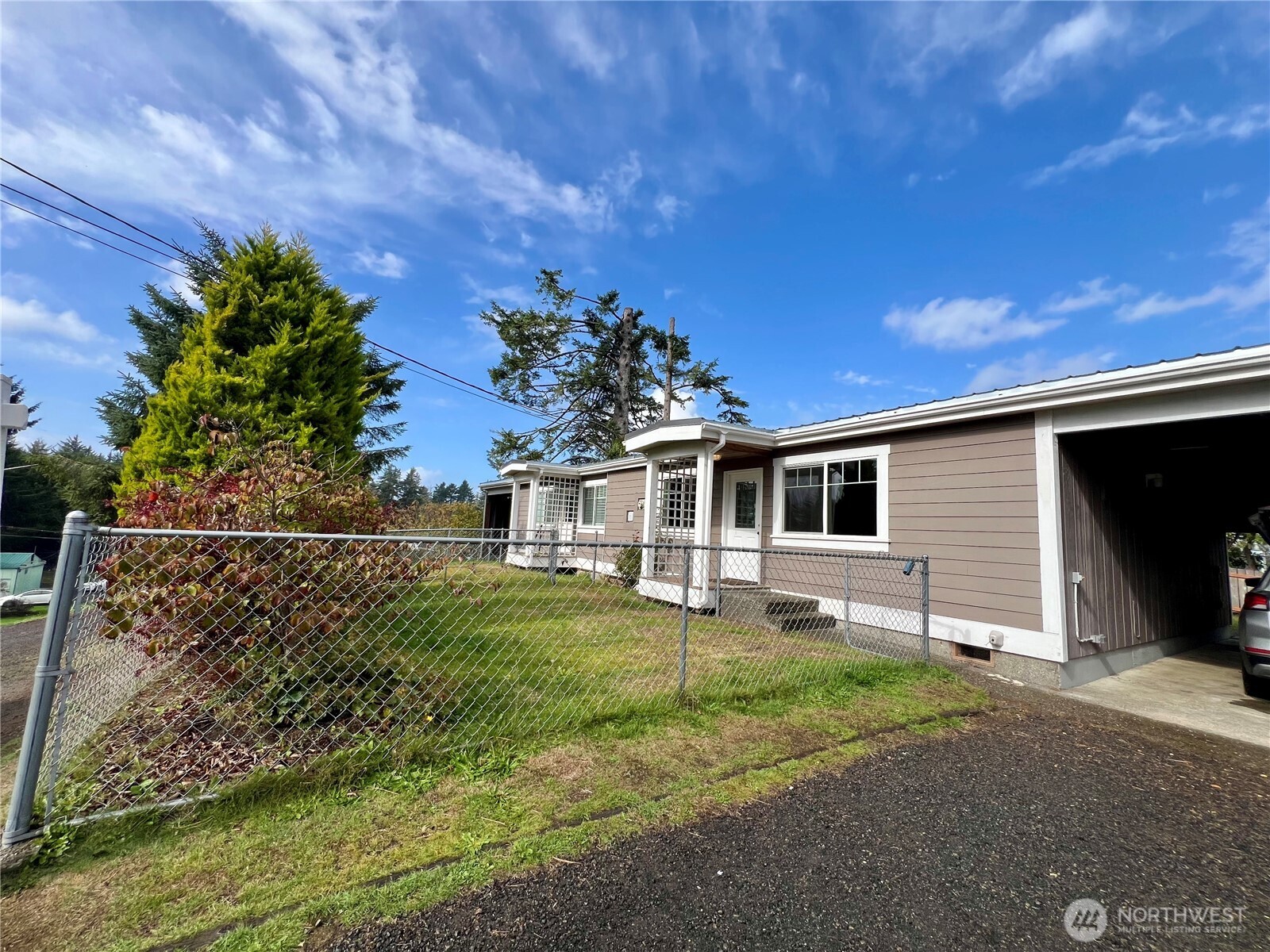 140 Newell Avenue