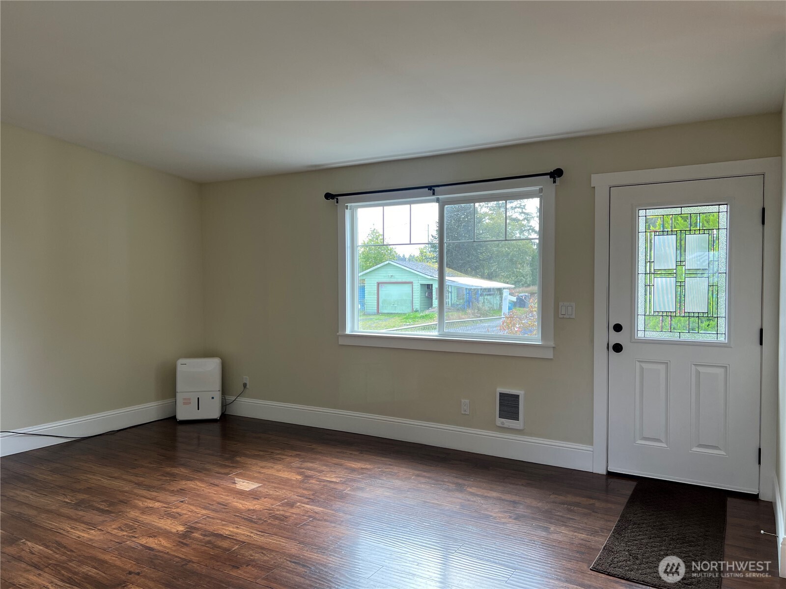 140 Newell Avenue