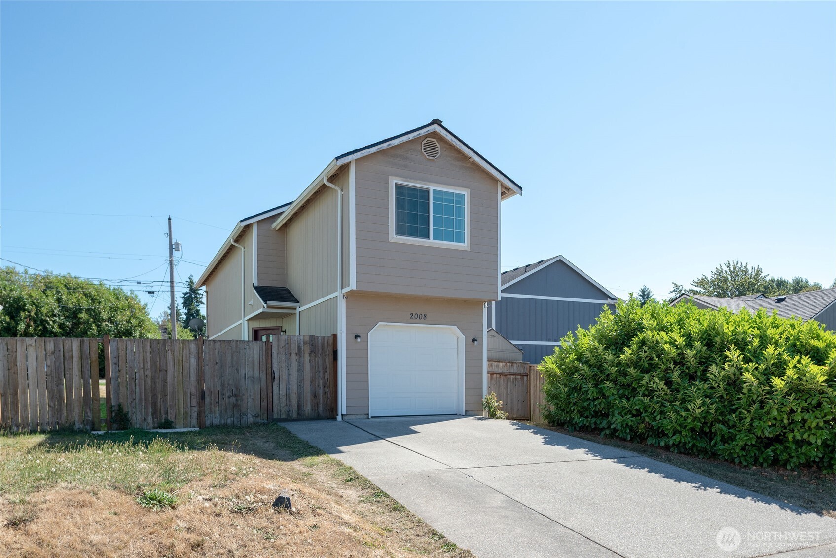 2008 E 34th Street