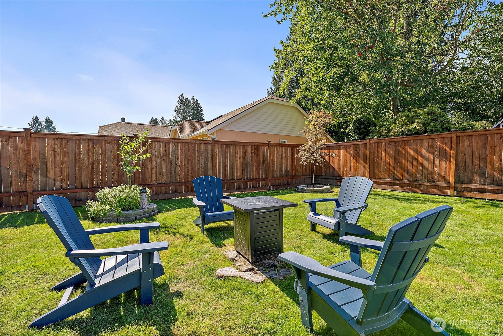 20111 Cascade Drive E