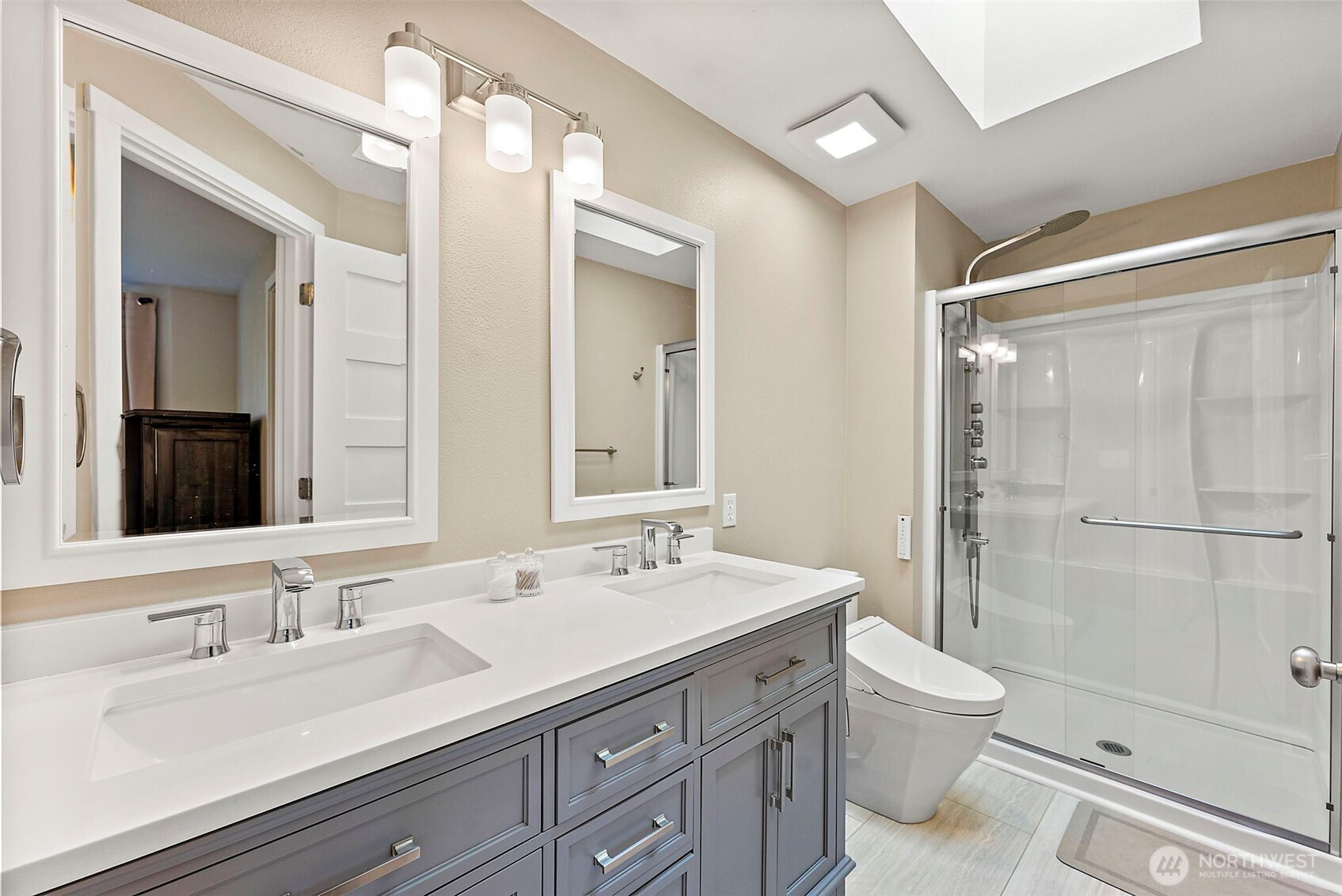 20111 Cascade Drive E