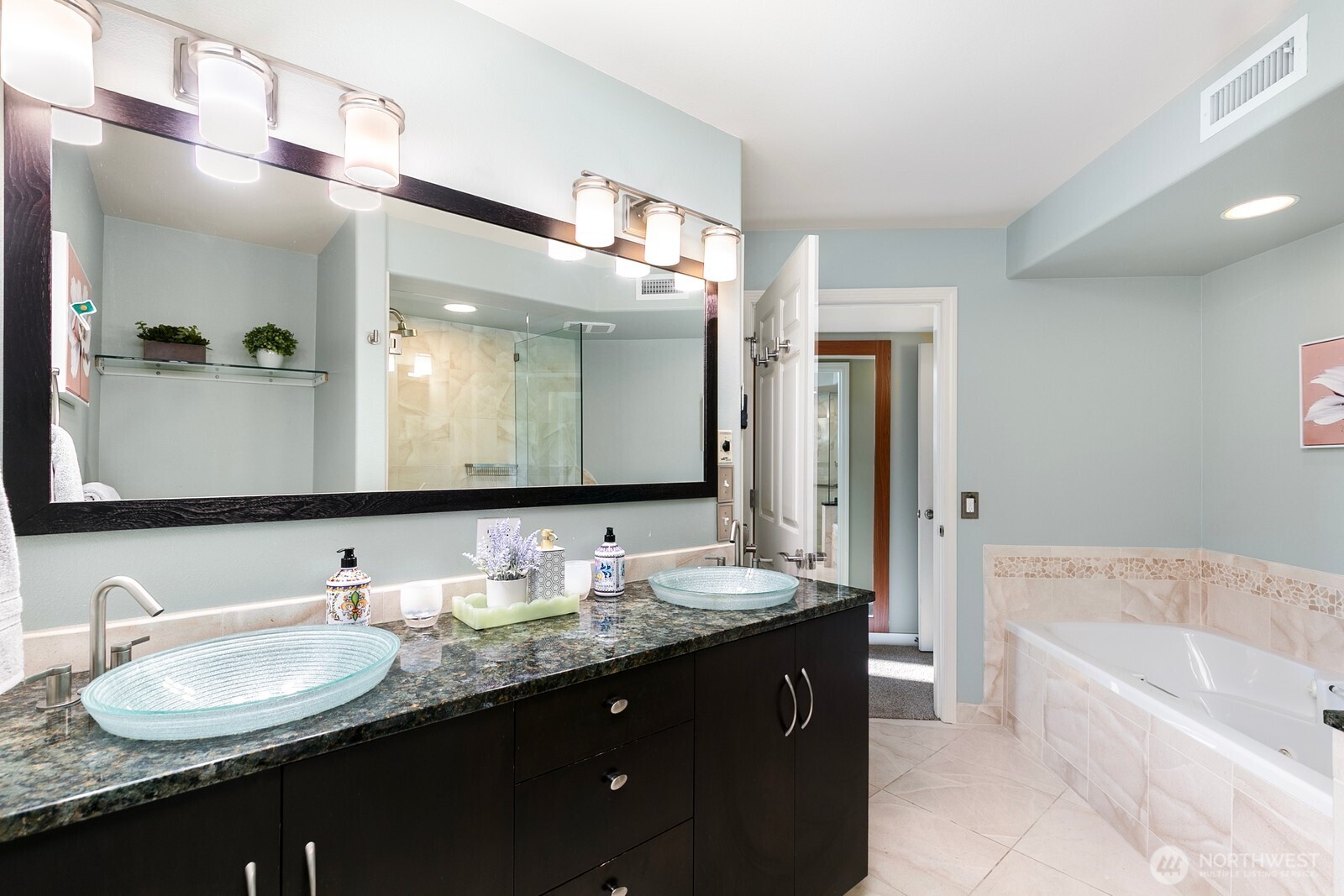 404 3rd Avenue S Unit: A-201