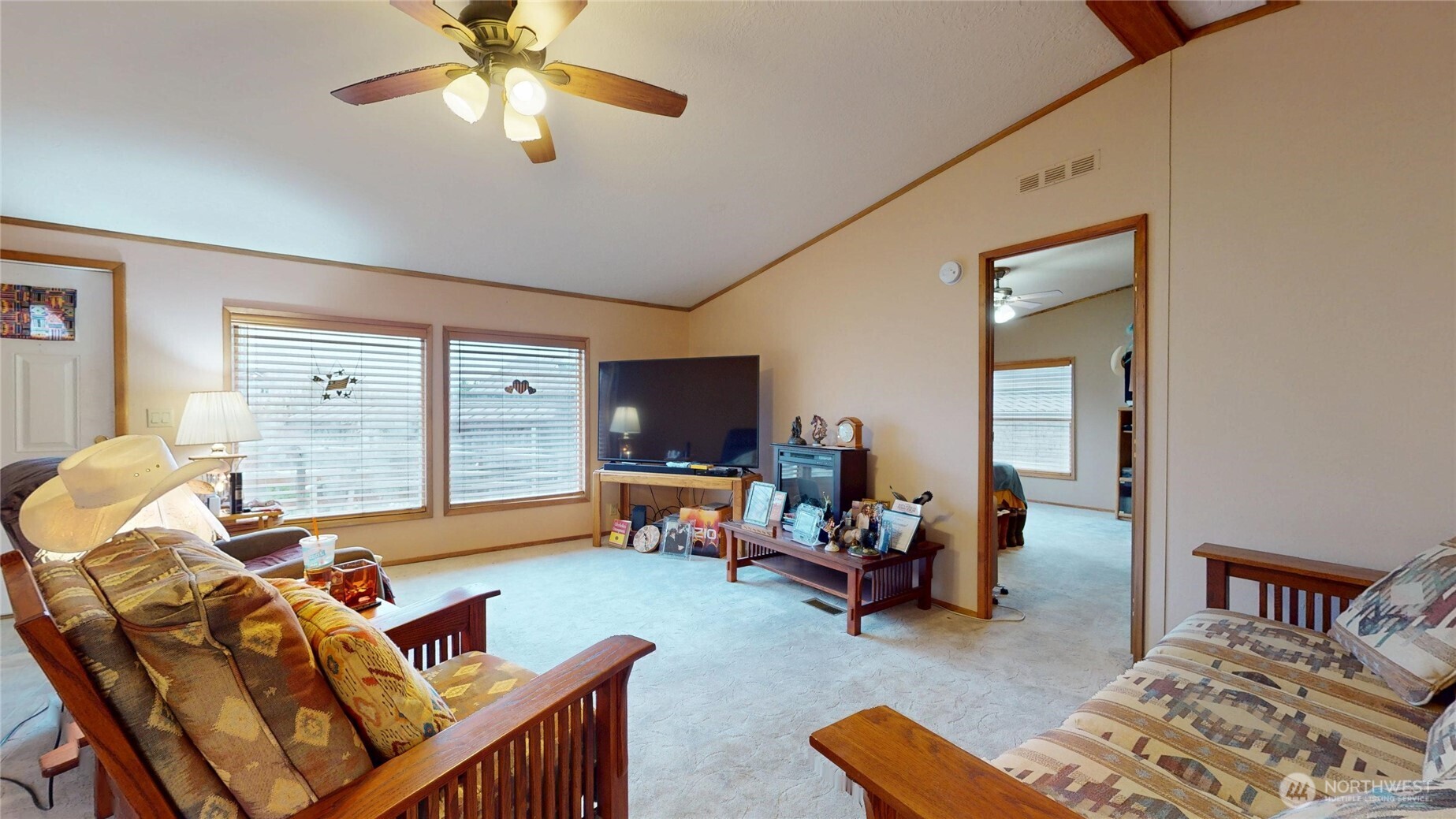 1376 Holand Drive