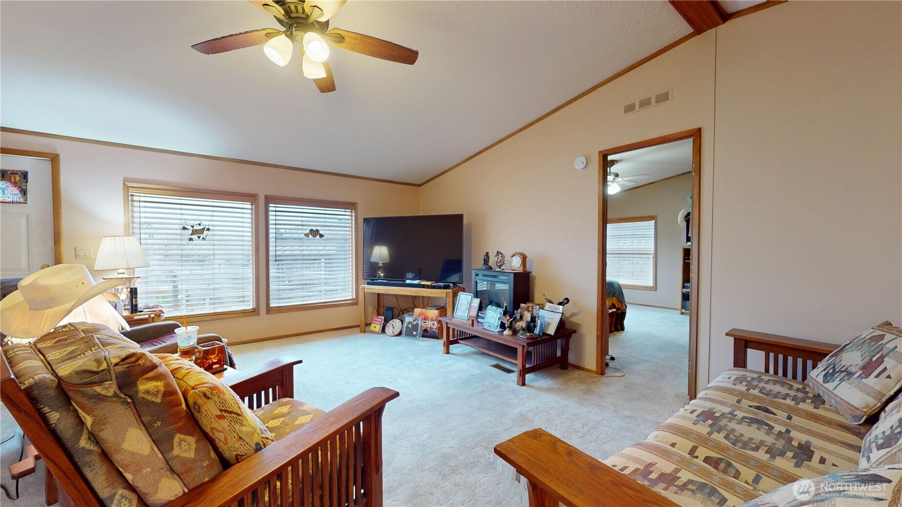 1376 Holand Drive