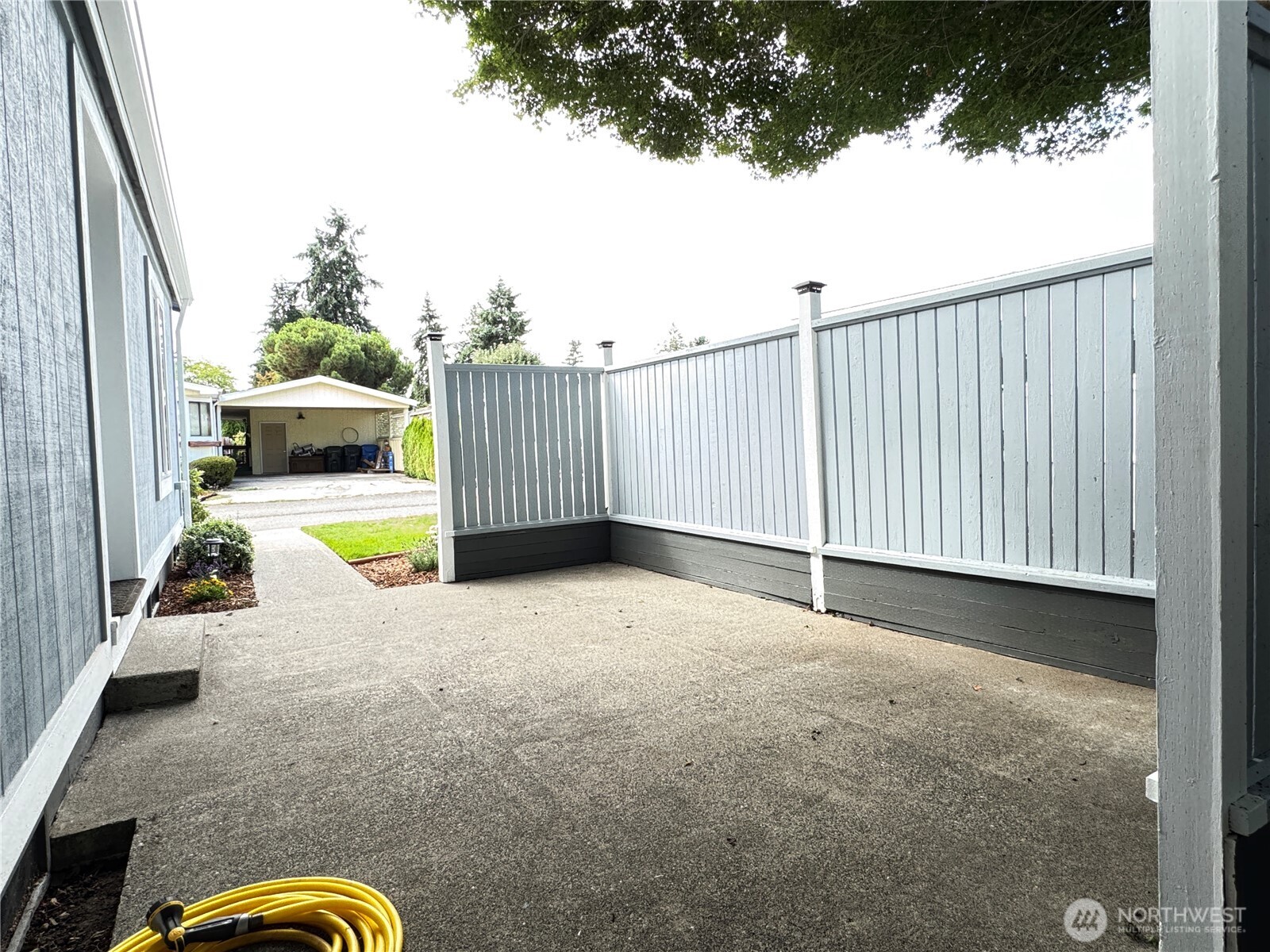 1821 75th Street E Unit: 5