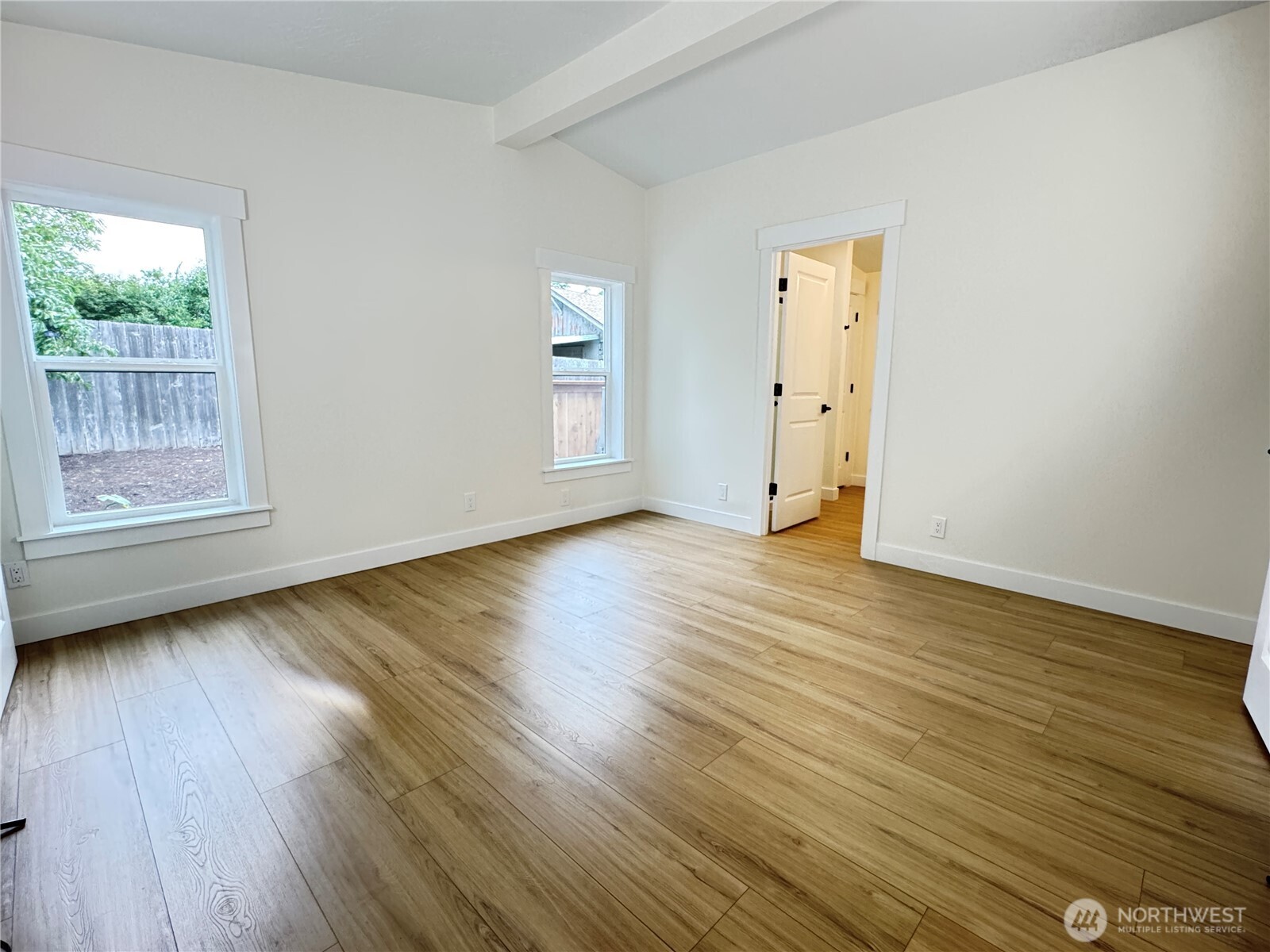 1821 75th Street E Unit: 5