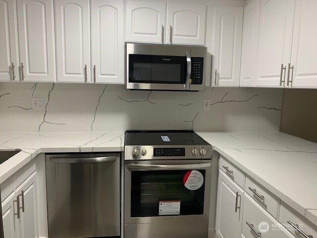 14435 NE 40 Street Unit: B101