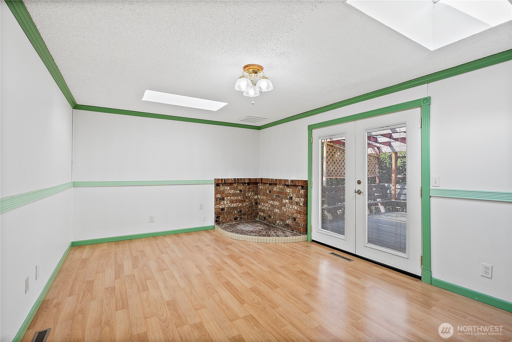 10811 Rampart Drive E