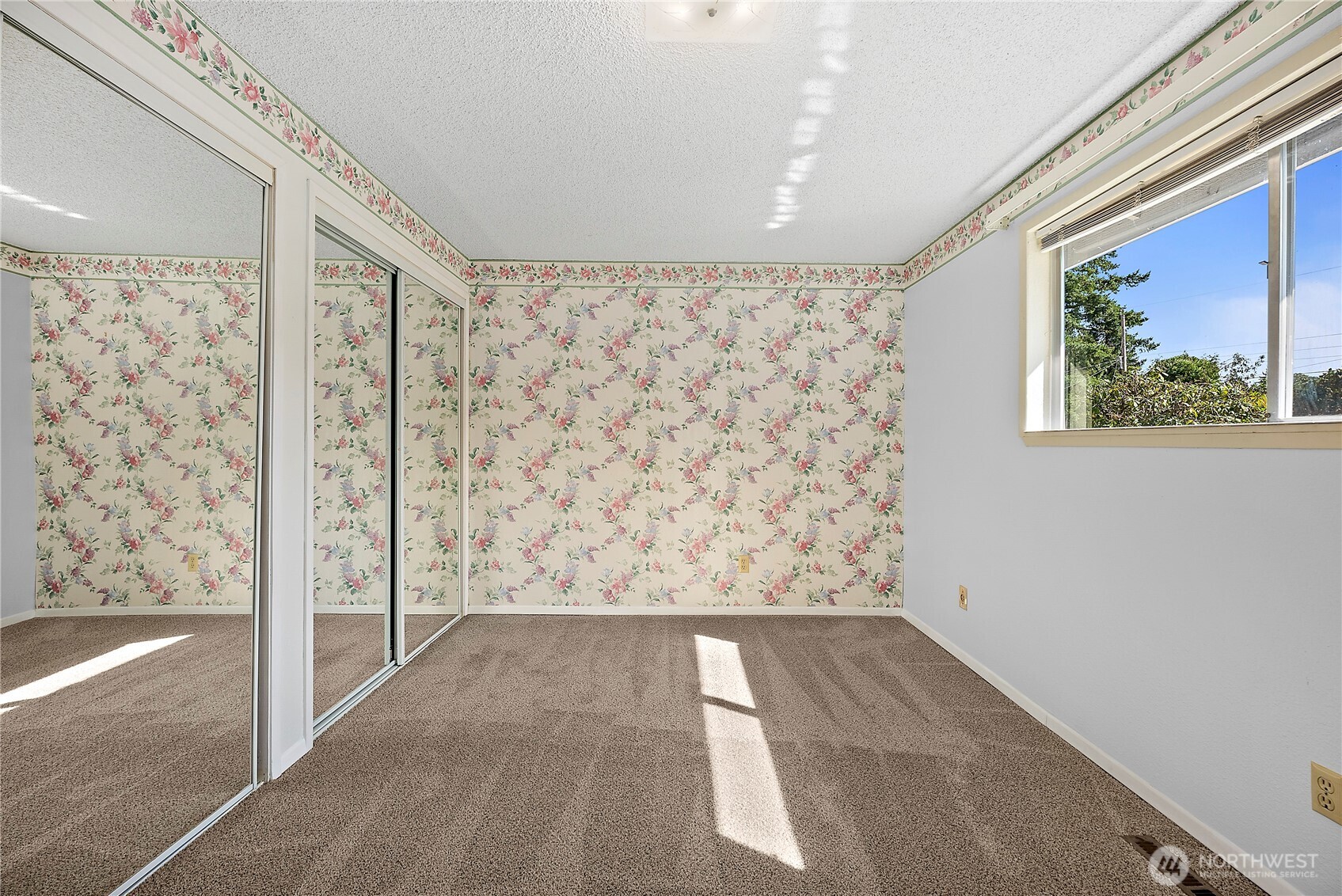 10811 Rampart Drive E