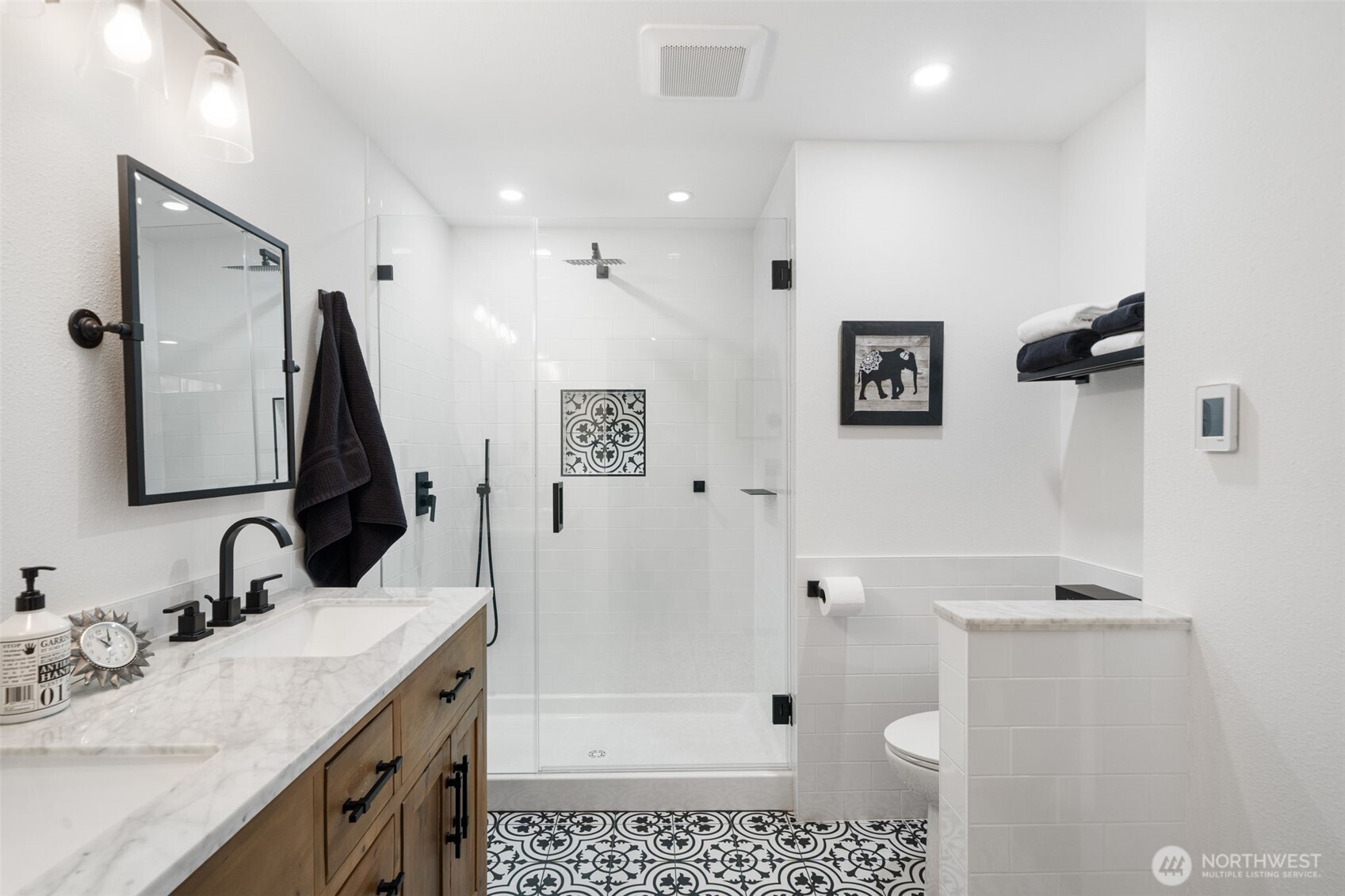 350 E Mountain View Drive