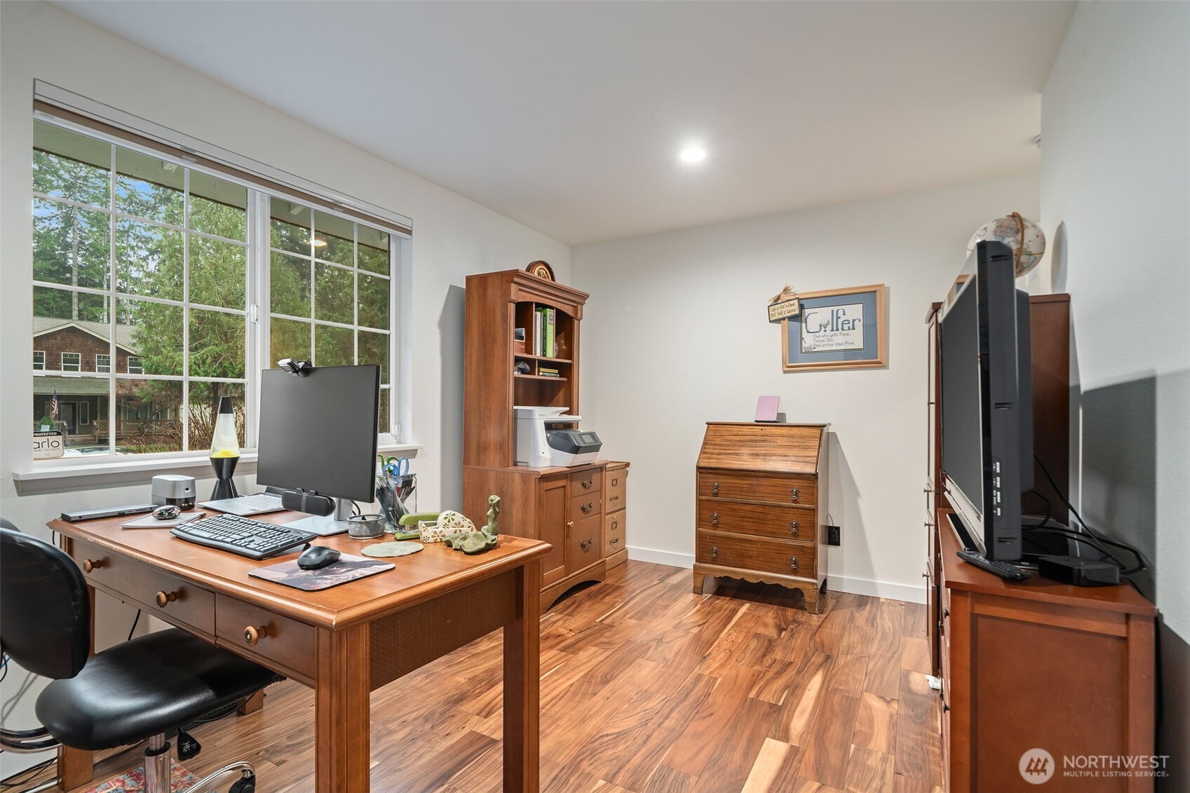 350 E Mountain View Drive