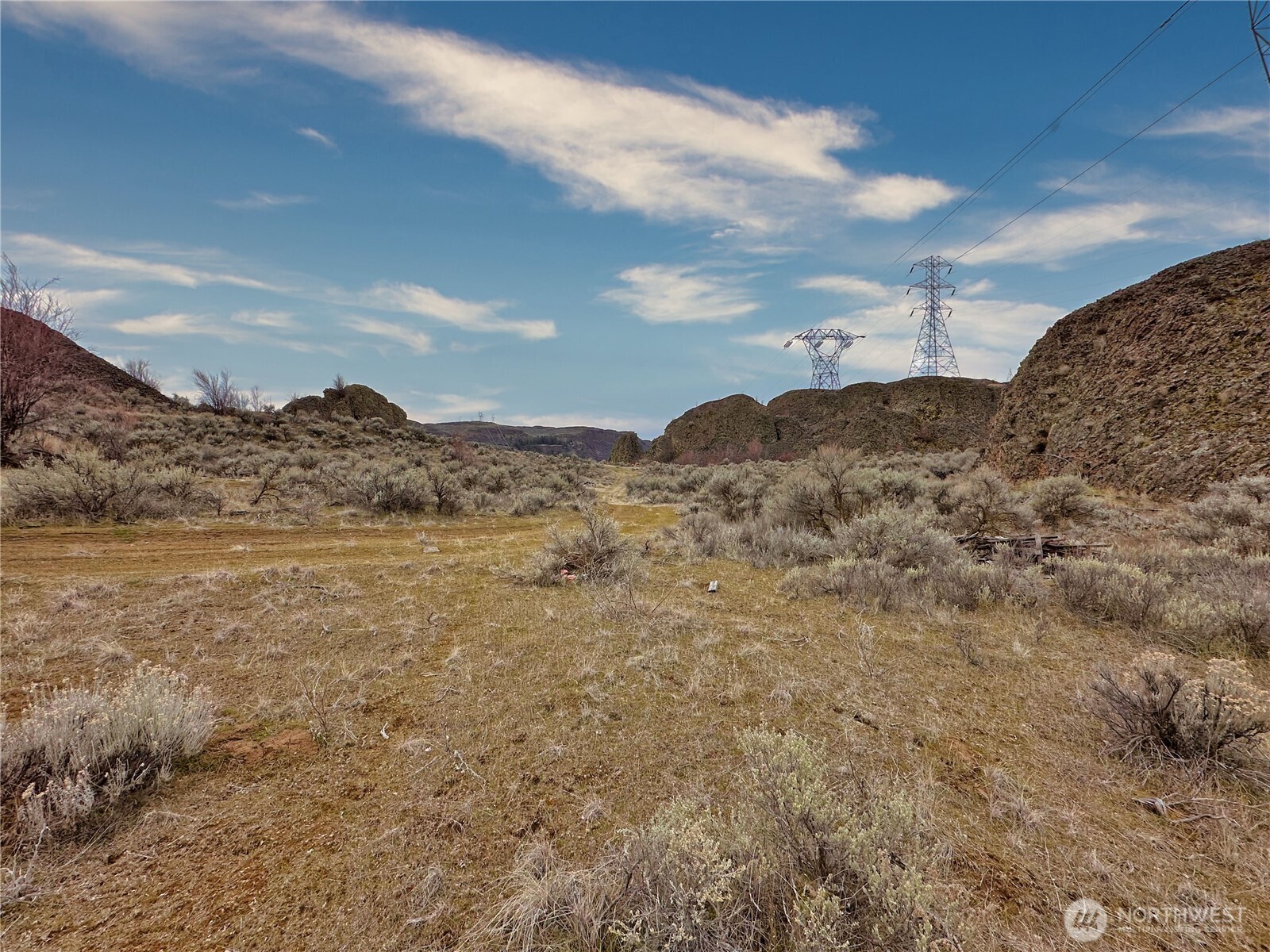 22099 tbd Pleasant Valley Road NE