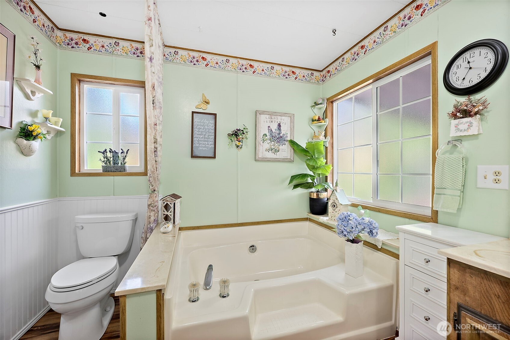 9314 Canyon Road E Unit: 82