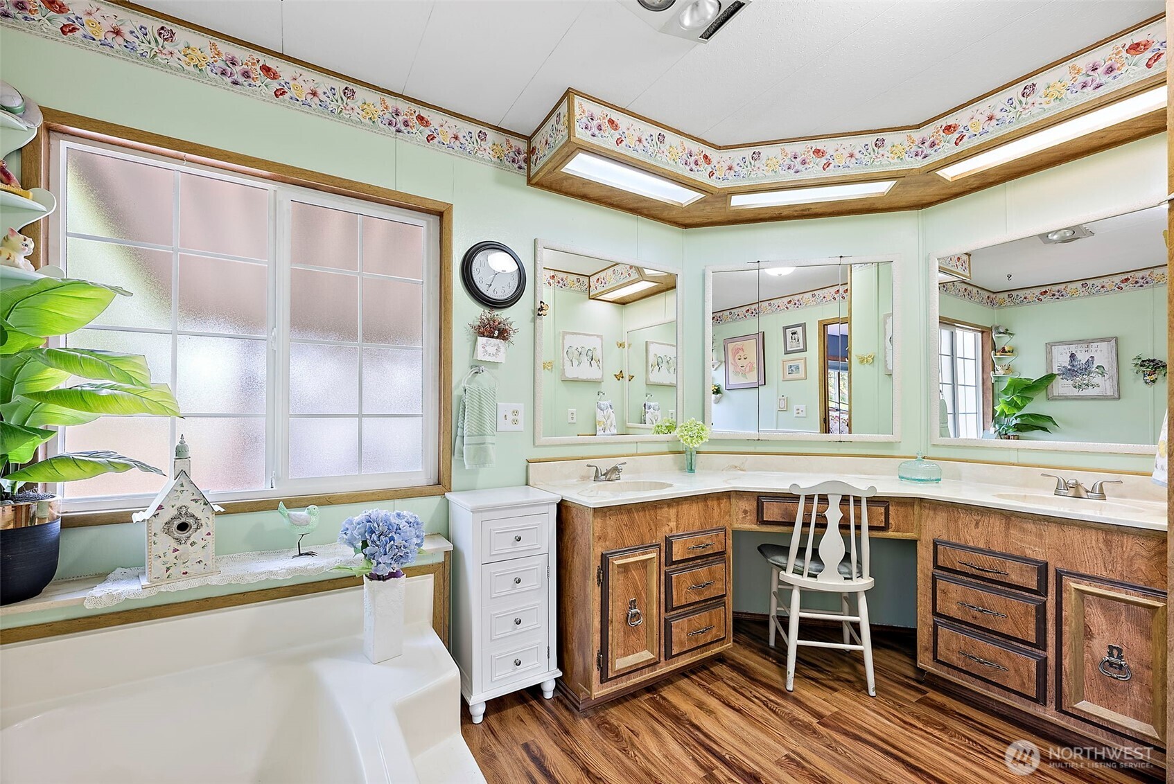 9314 Canyon Road E Unit: 82