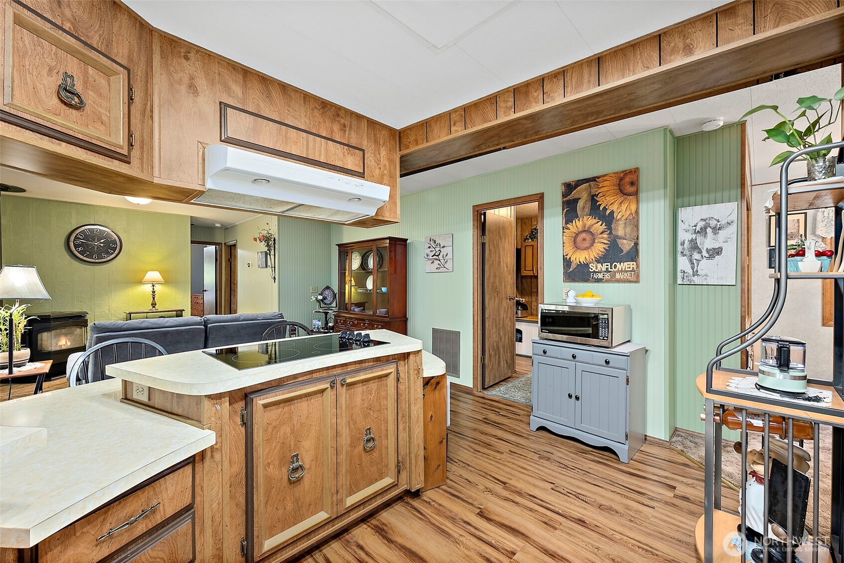 9314 Canyon Road E Unit: 82