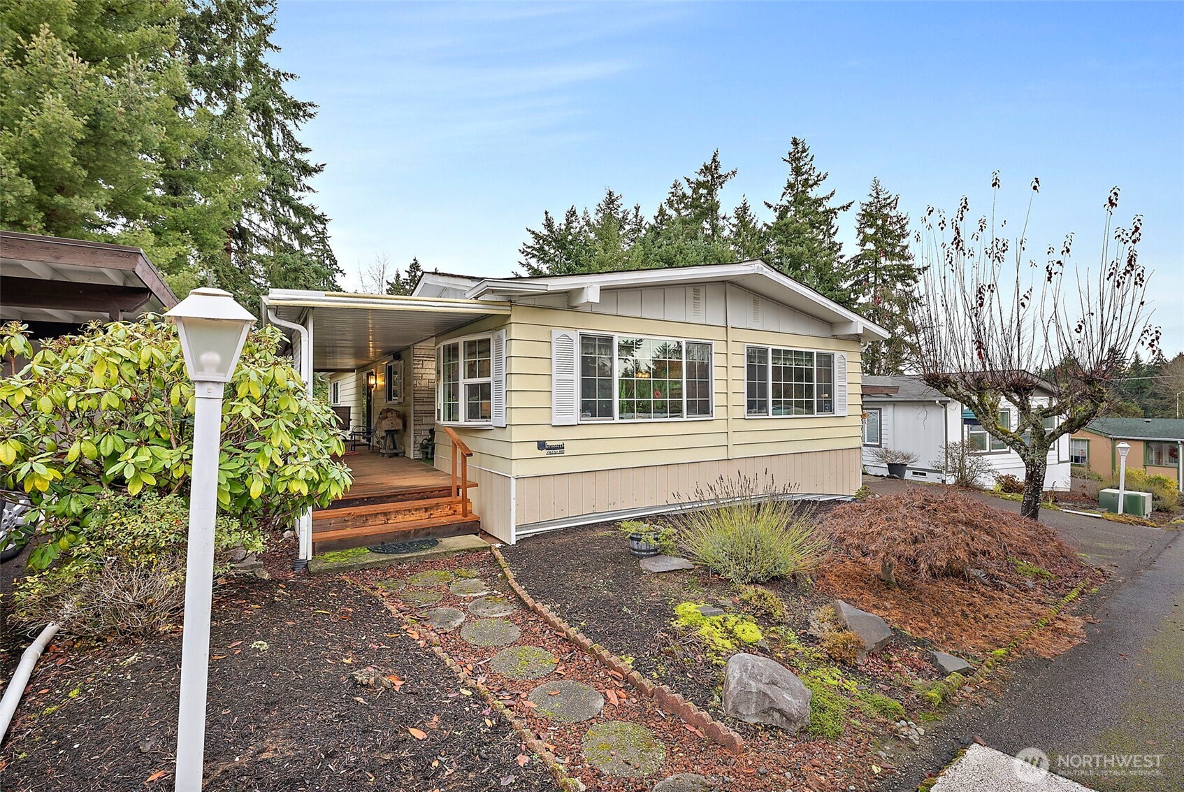 9314 Canyon Road E Unit: 82