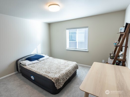 17622 Crossing Drive E