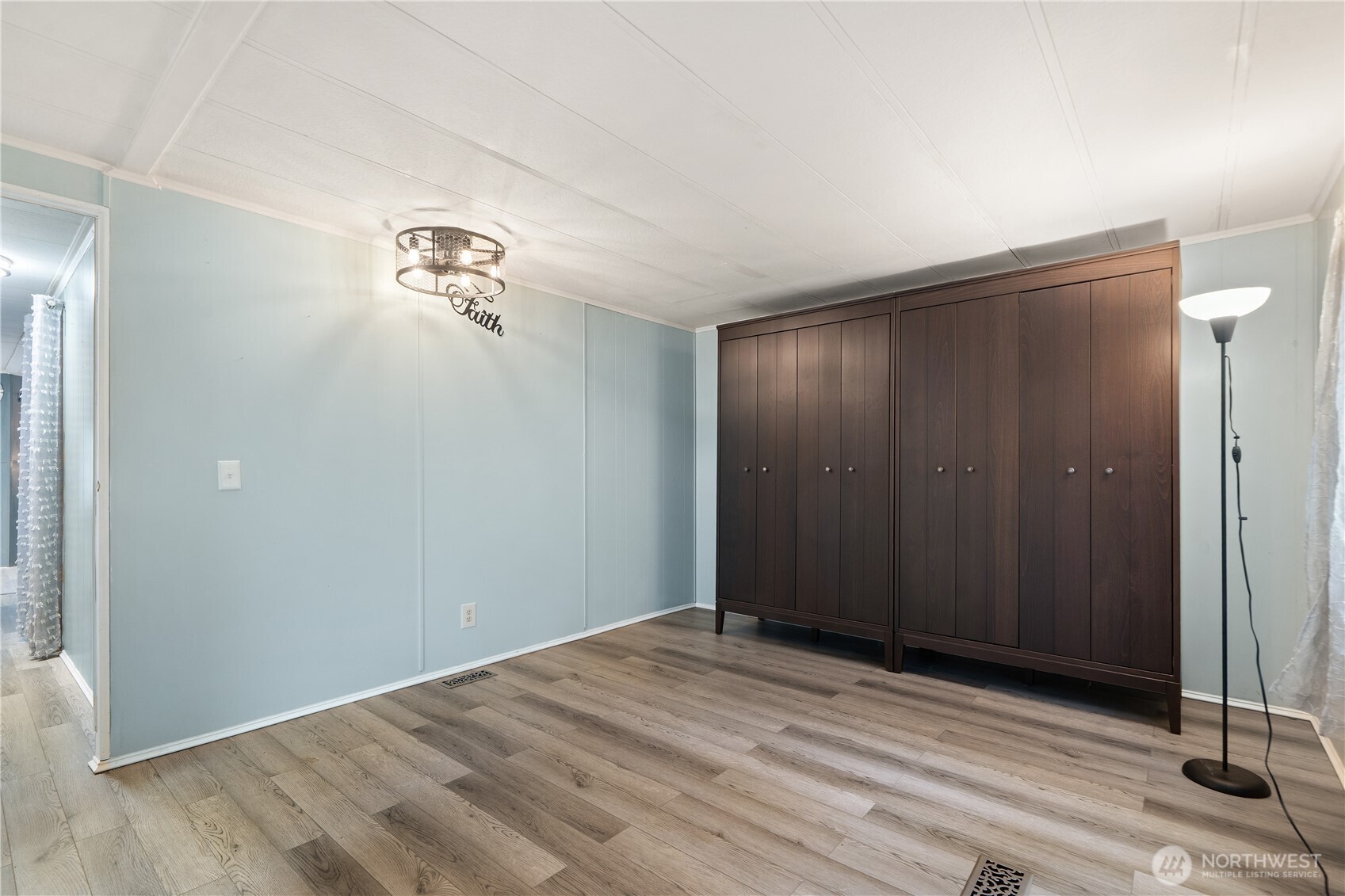 3060 NE McWilliams Road Unit: 135