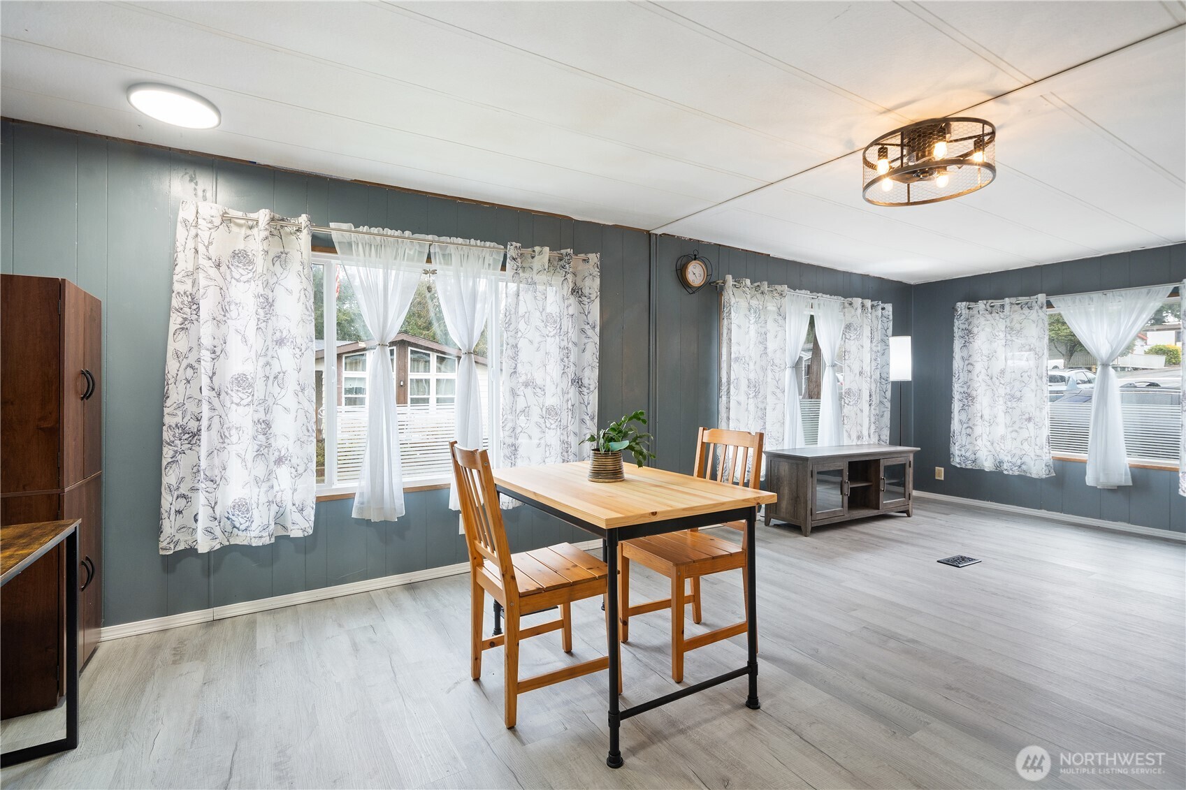 3060 NE McWilliams Road Unit: 135
