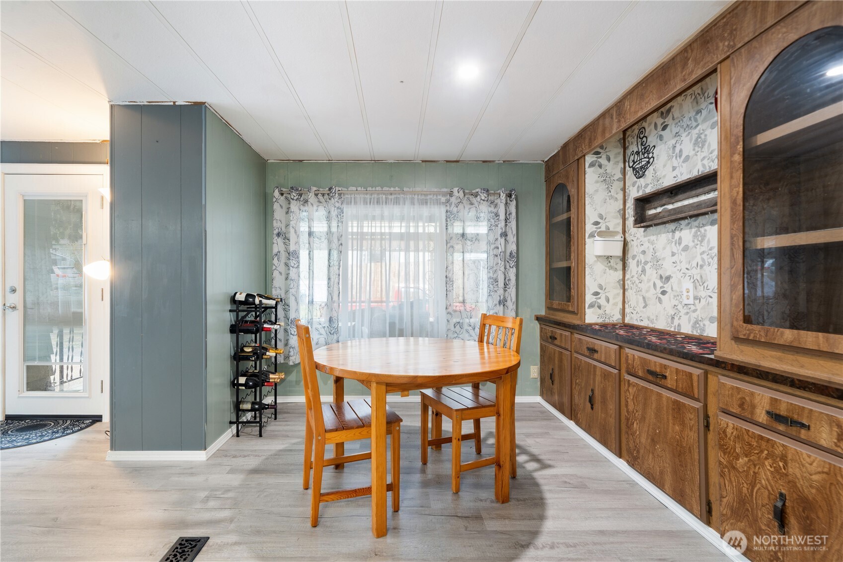 3060 NE McWilliams Road Unit: 135