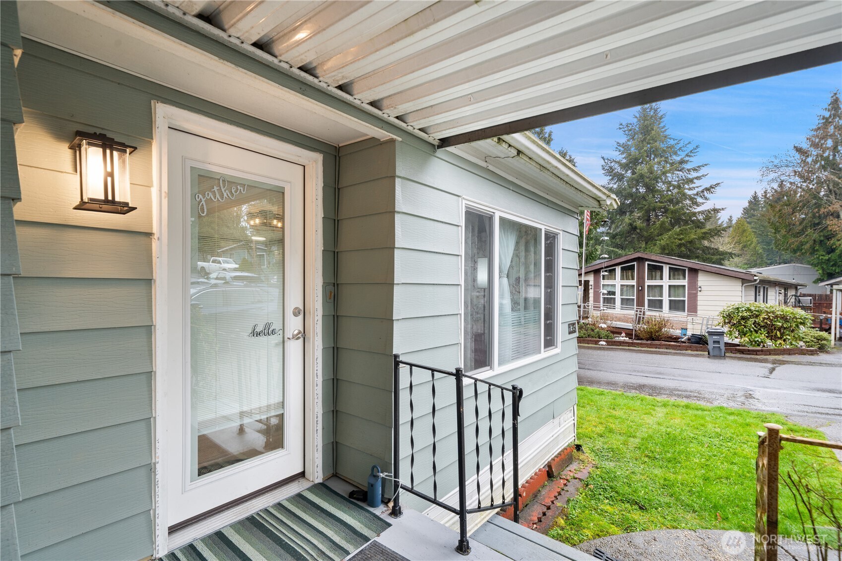 3060 NE McWilliams Road Unit: 135