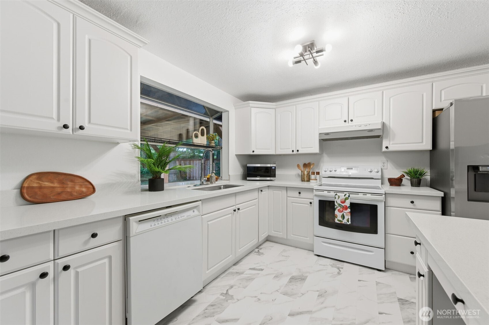 11102 Northstar Way SW