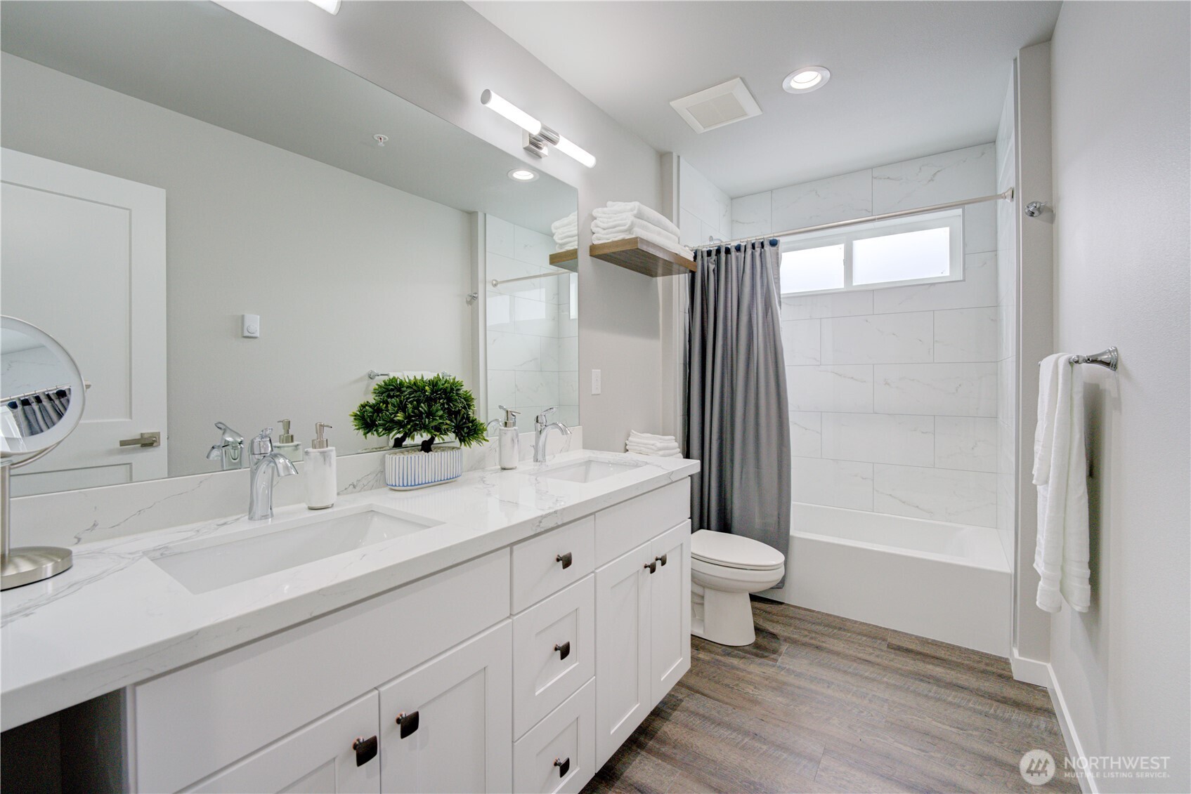 4716 72nd St NE Street NE Unit: 102
